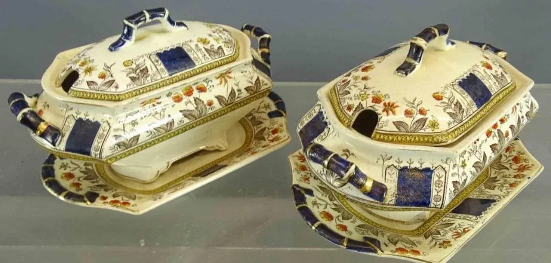 Late 19th Century Sampson and Hancock Norman Pattern 45 Piece English Cobalt Blue Dinner Service- 45 - 9