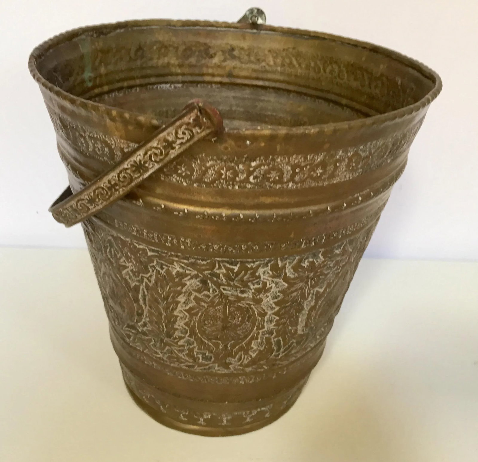 Anglo-Raj Mughal Bronzed Copper Vessel Bucket - 5