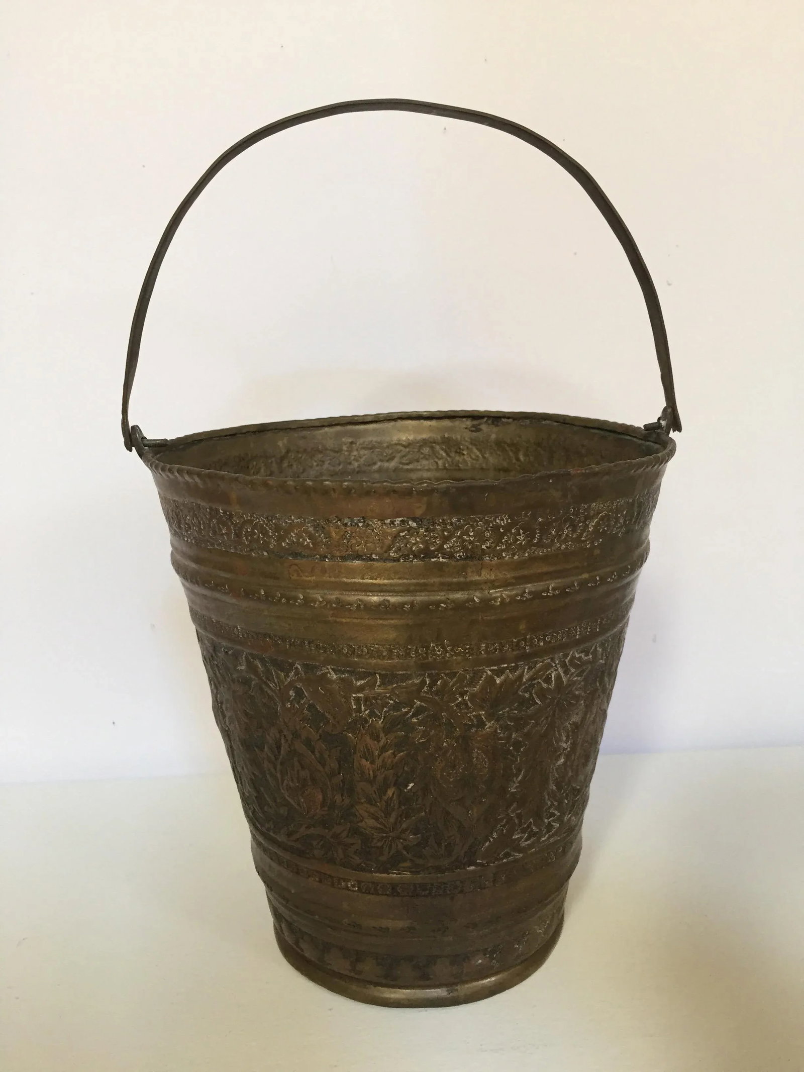 Anglo-Raj Mughal Bronzed Copper Vessel Bucket - 6