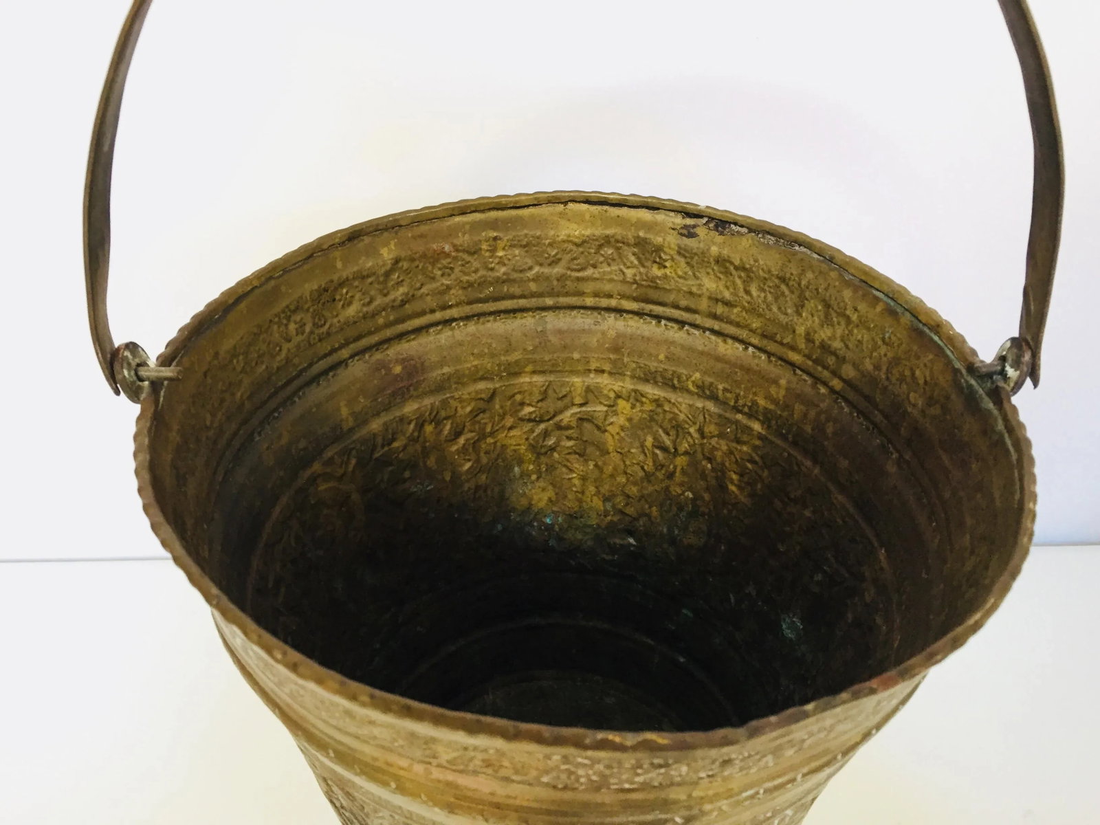 Anglo-Raj Mughal Bronzed Copper Vessel Bucket - 8
