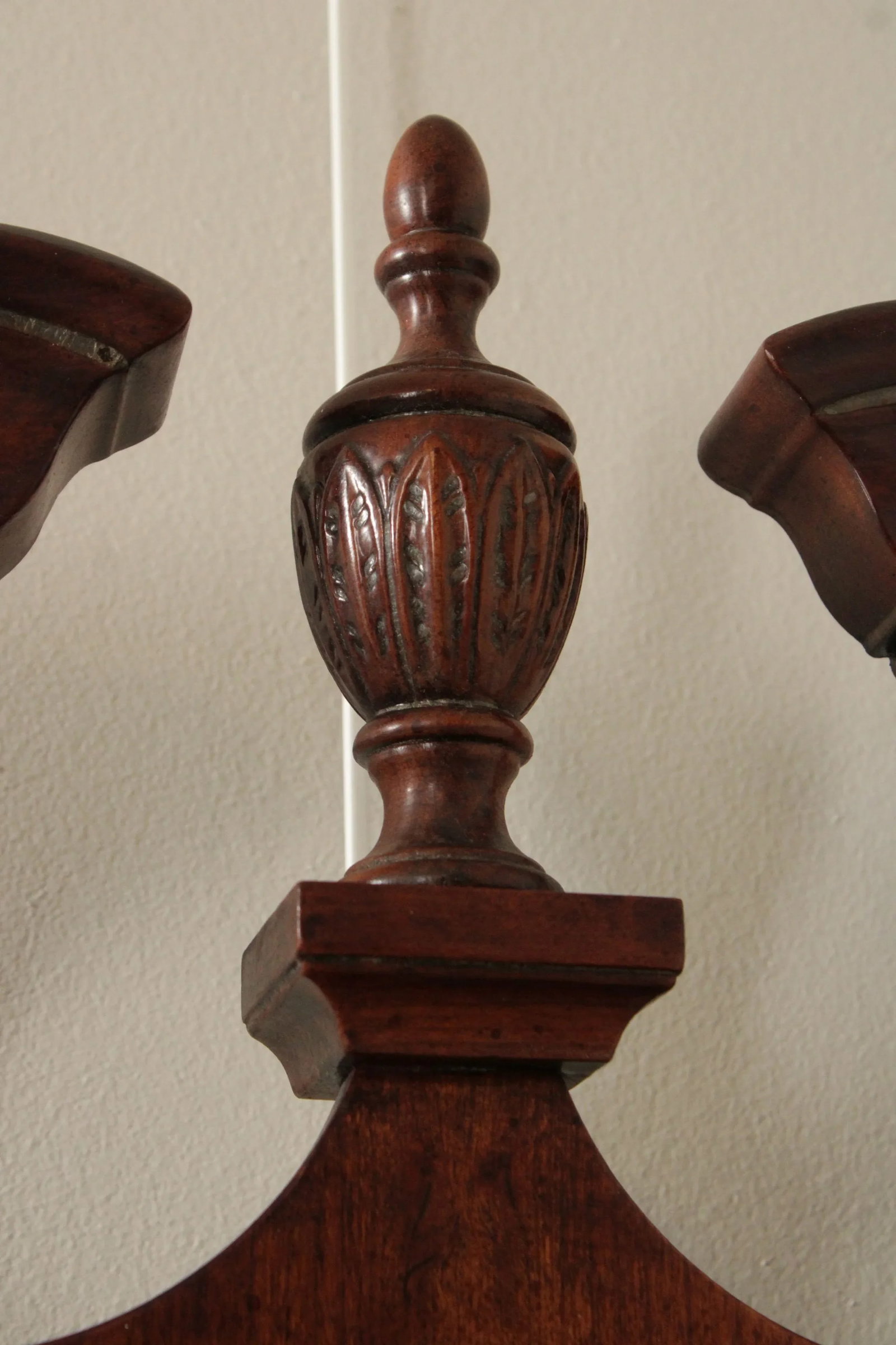 Henredon Chippendale Style Carved Cherry Wall Mirror - 9