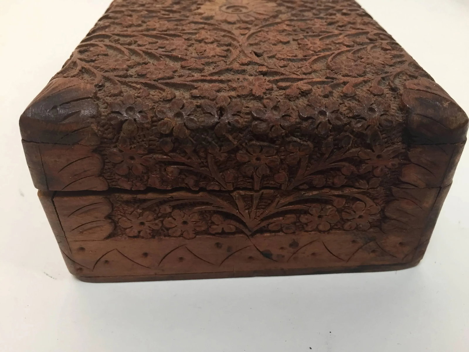 Anglo Raj Hand-Carved Decorative Box - 7