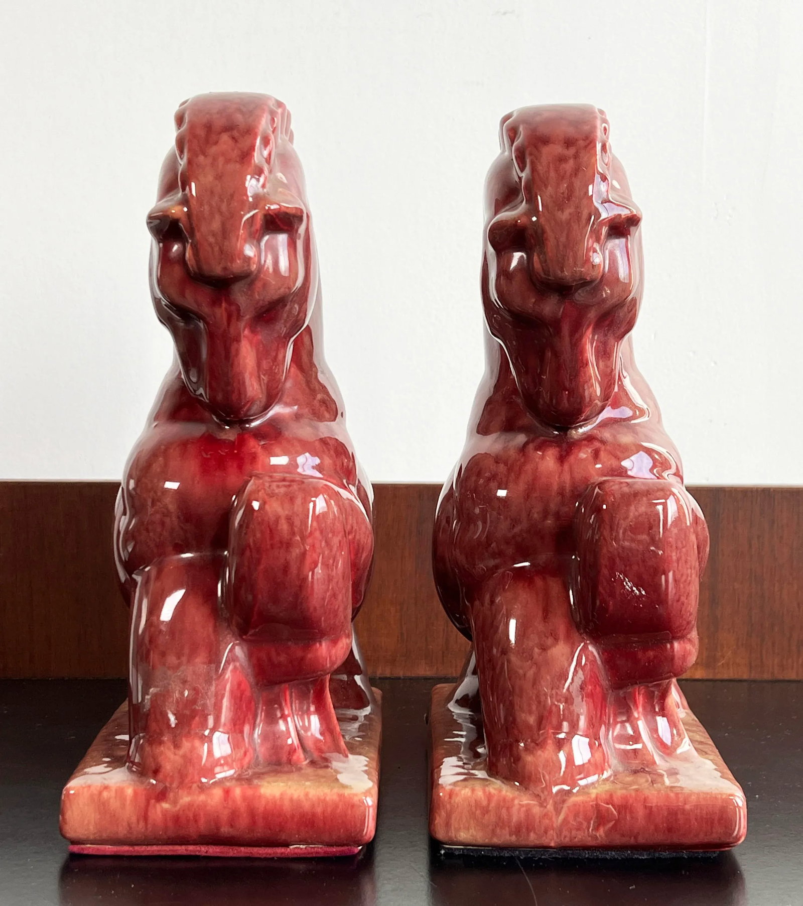 Pair of Vintage Mid Century Modern Chinoiserie Red Ceramic Horse Bookends - 5