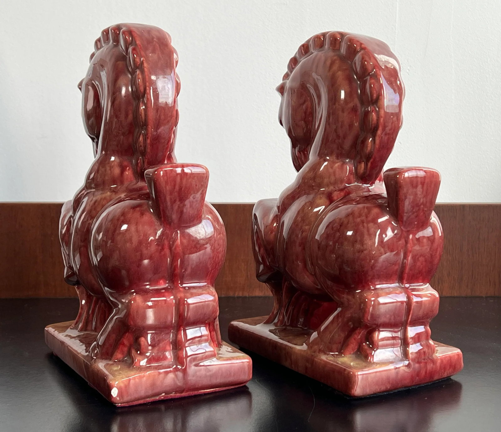 Pair of Vintage Mid Century Modern Chinoiserie Red Ceramic Horse Bookends - 7