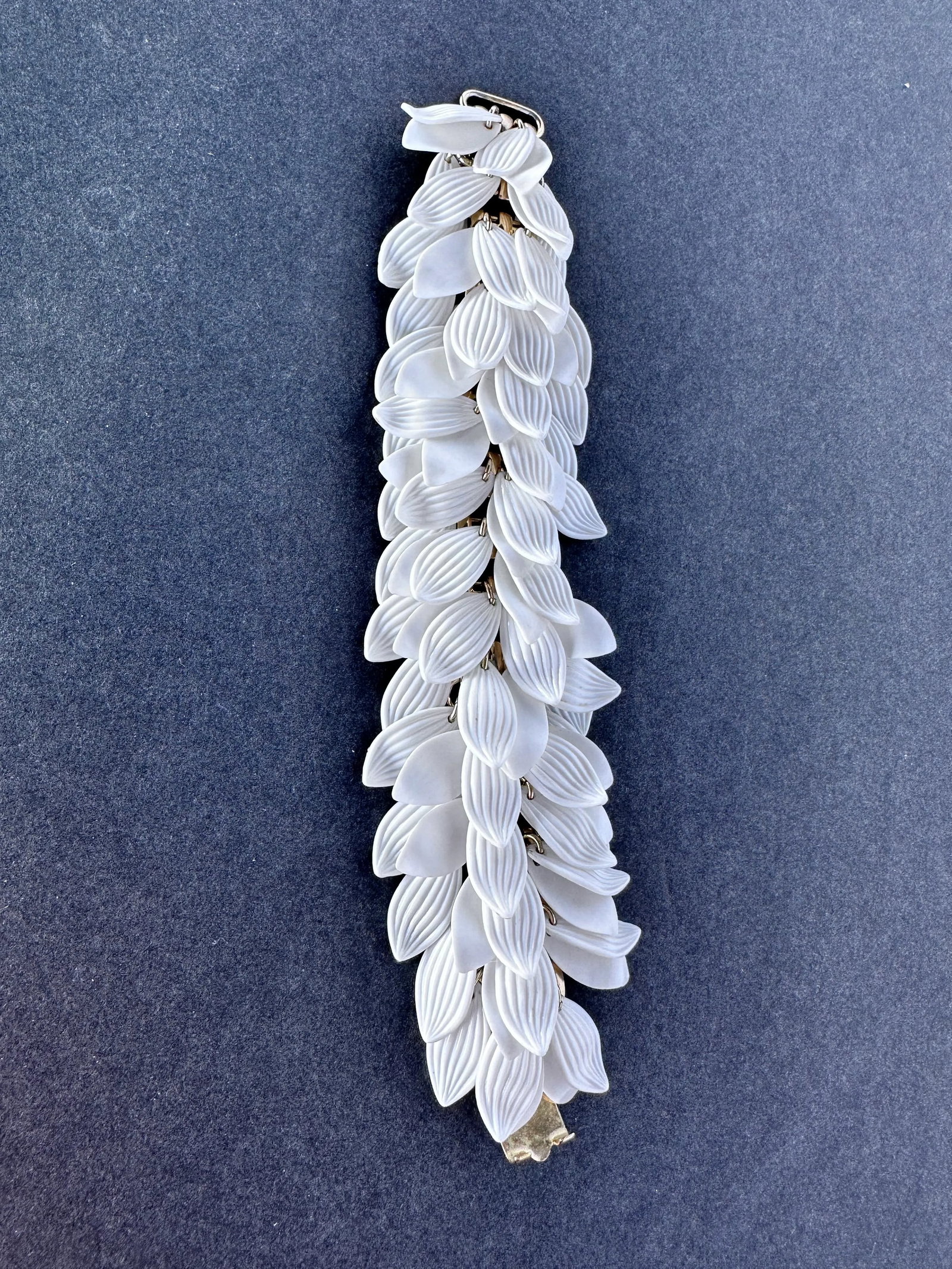 Vintage Napier White Lucite Leaf Bangle Bracelet - 10