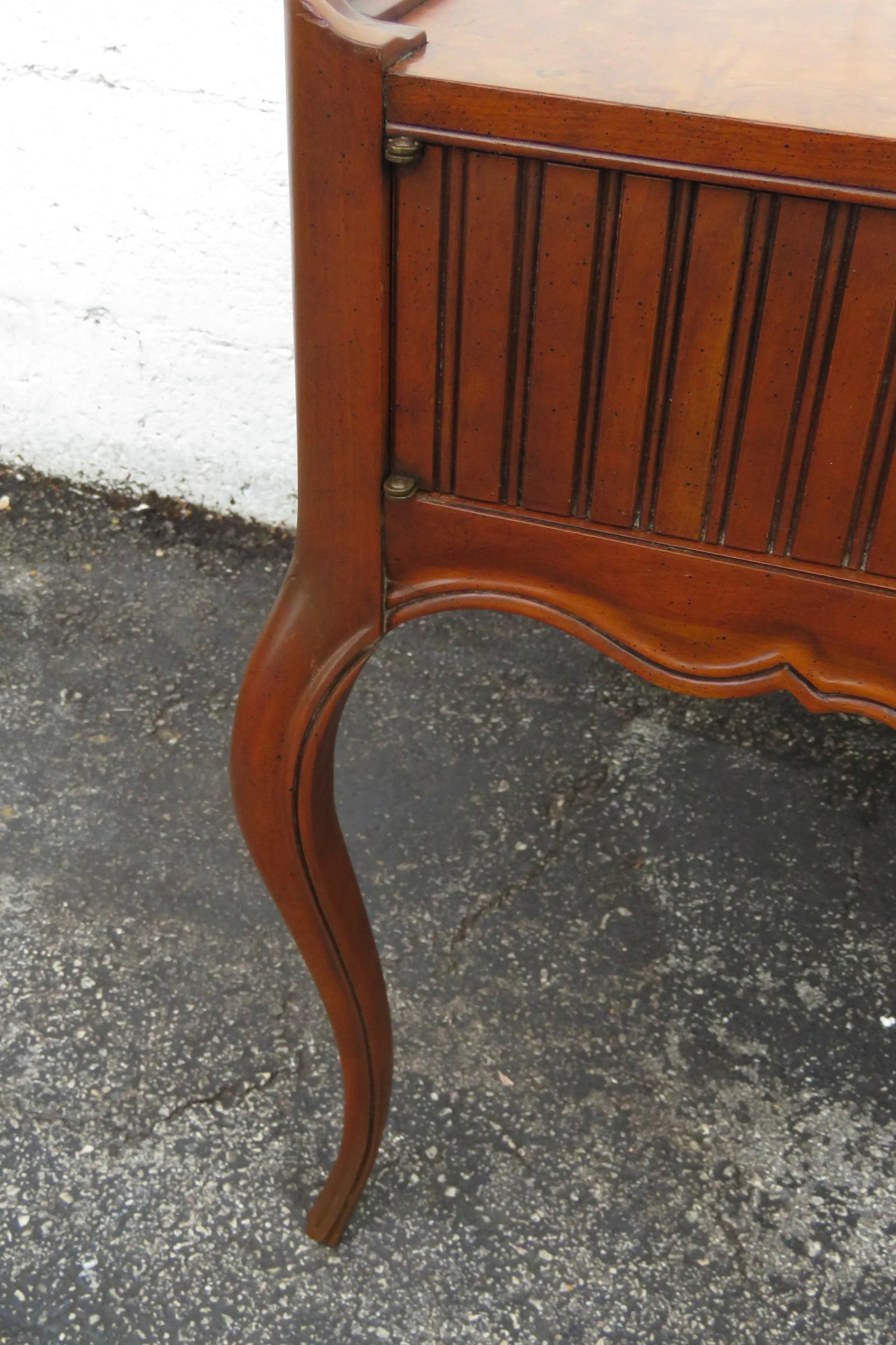 Baker French Burlwood Side End Lamp Accent Tables a Pair - 11