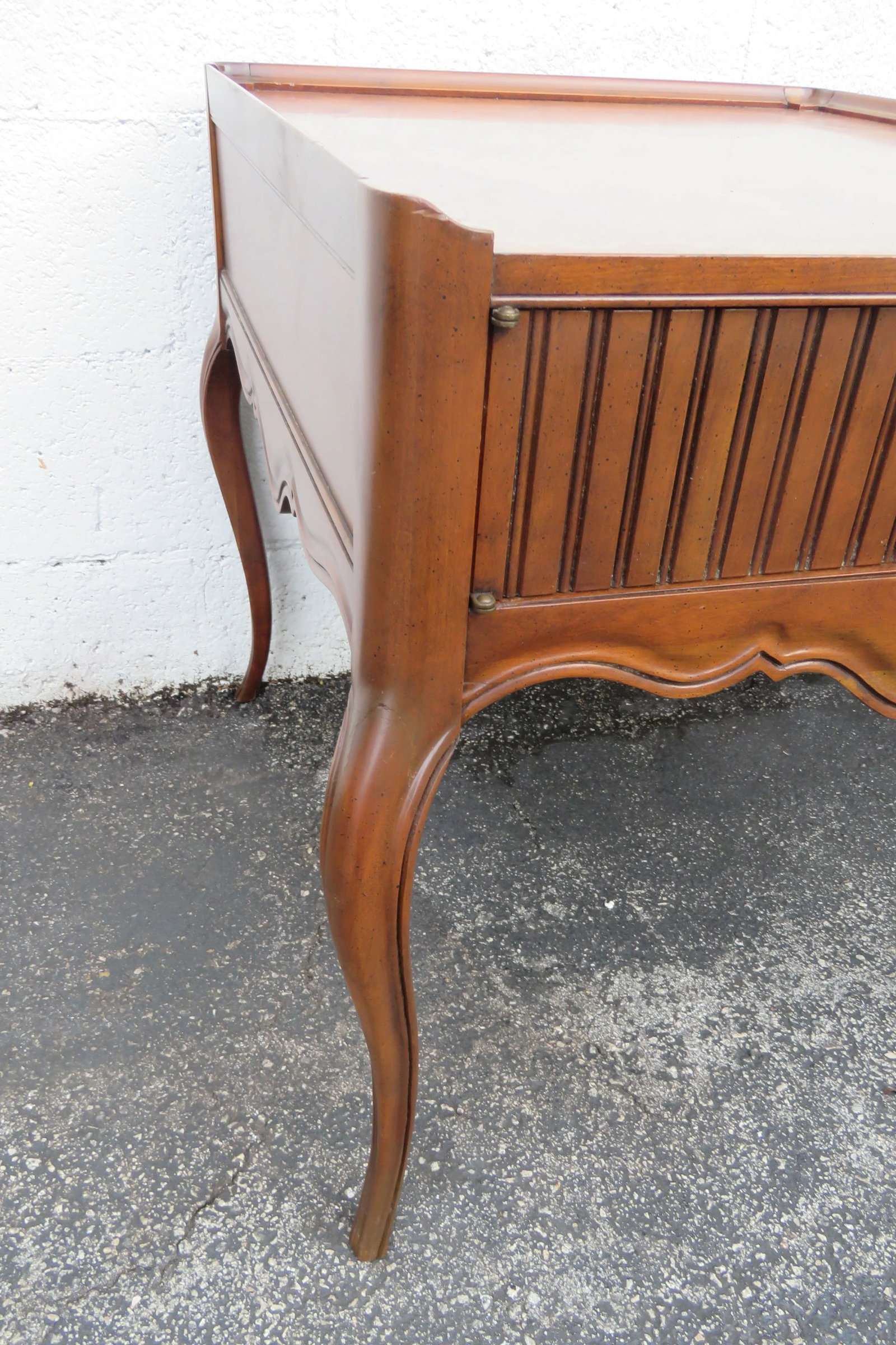 Baker French Burlwood Side End Lamp Accent Tables a Pair - 9