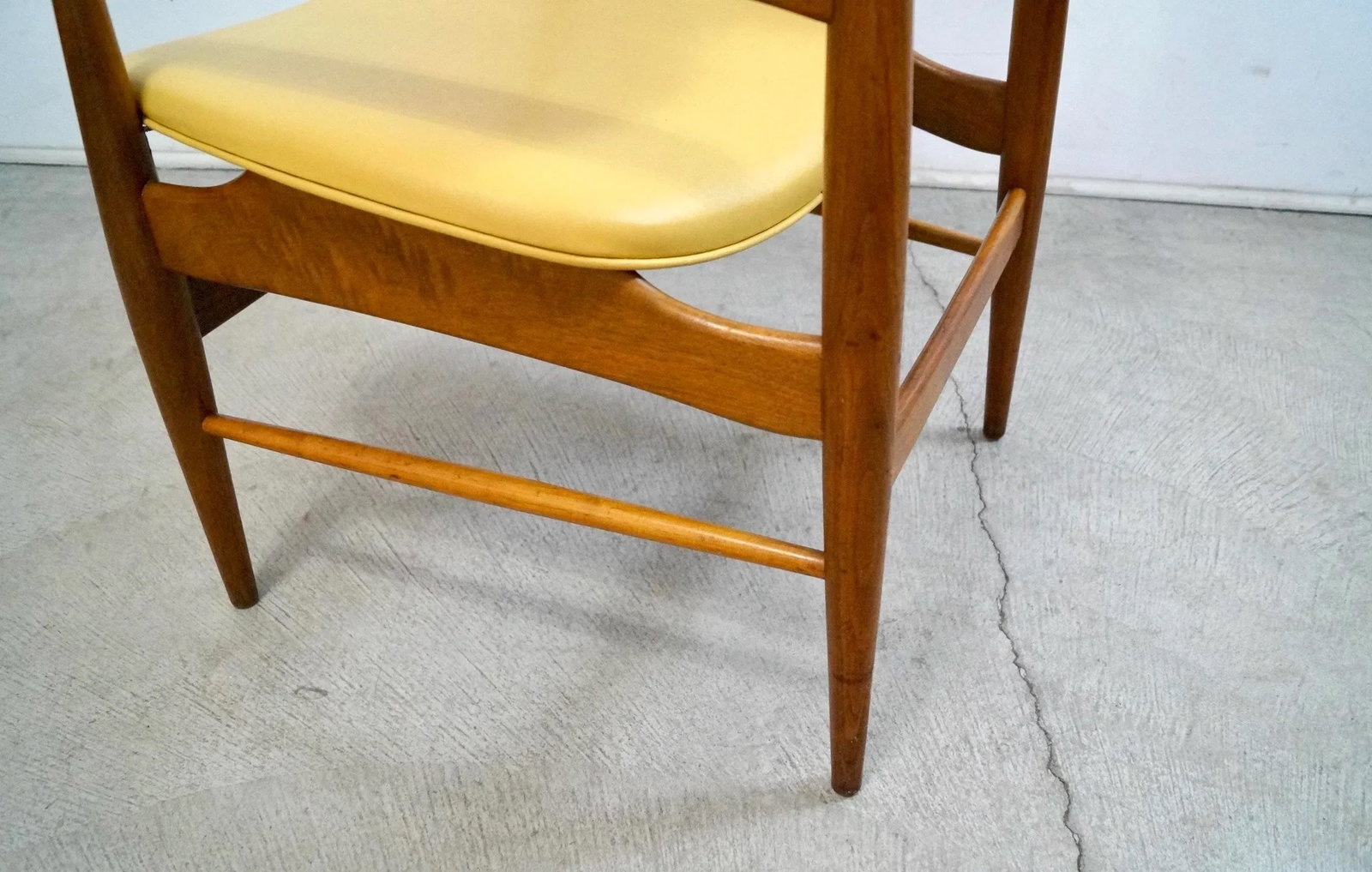 1950's Mid-Century Modern Walnut Armchair by Thonet - 11