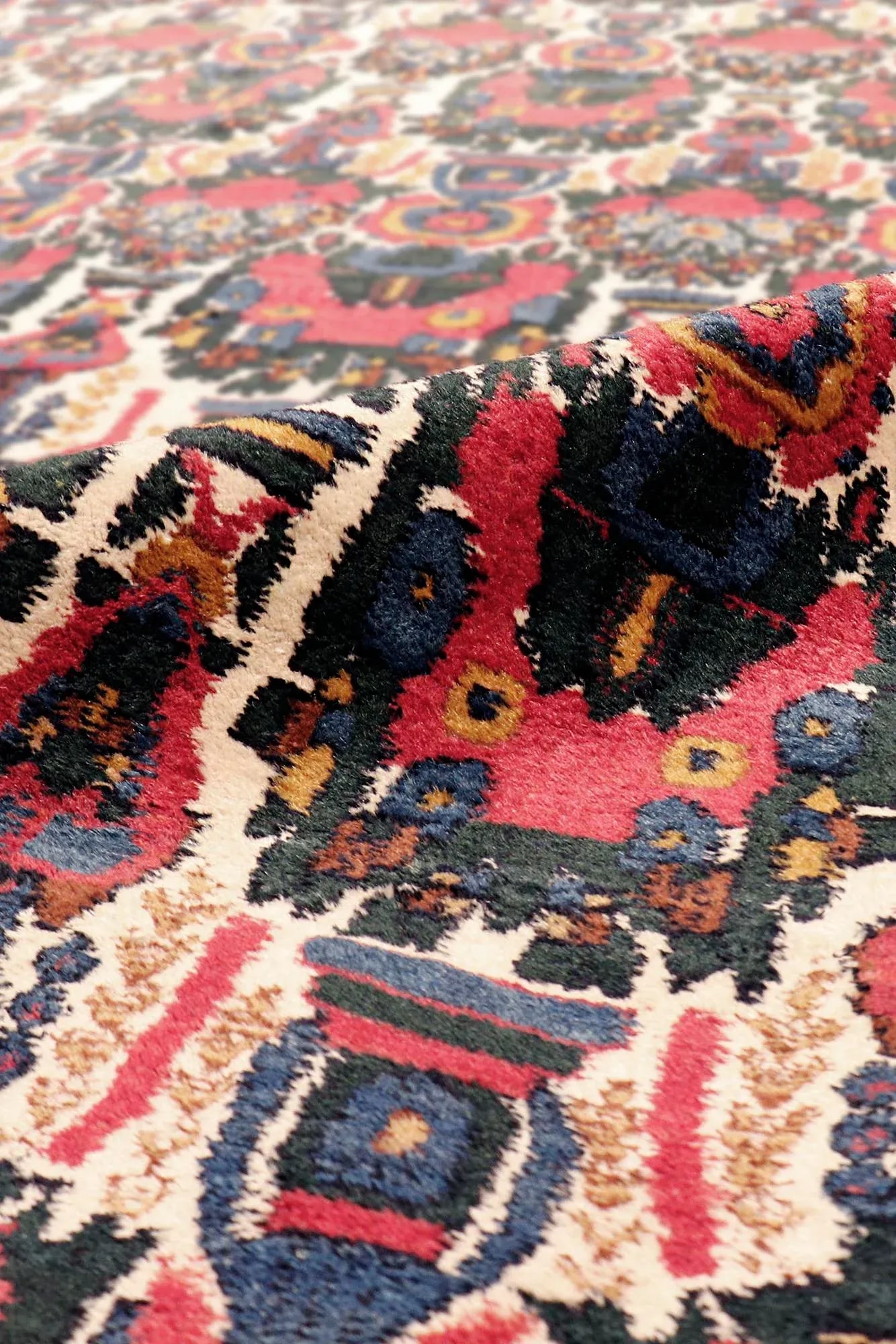 Antique Bidjar Ivory/Blue Rug, 8' 7" X 11' 8" - 4