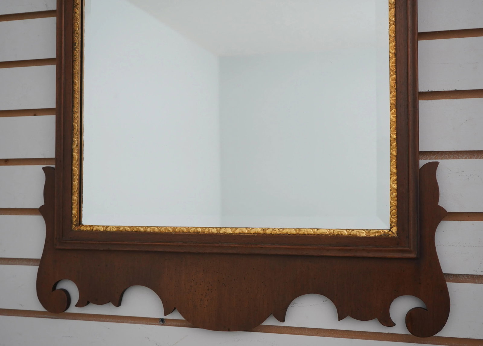 Friedman Brothers Vintage Model 4832 Chippendale Style Mahogany Mirror - 6