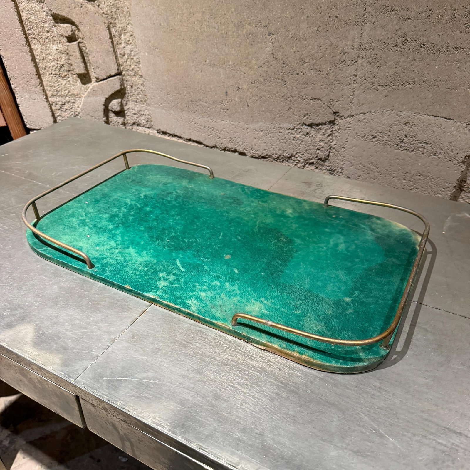 Aldo Tura Green Serving Tray, Lacquered Goatskin, Mid-Century 1950s - 11