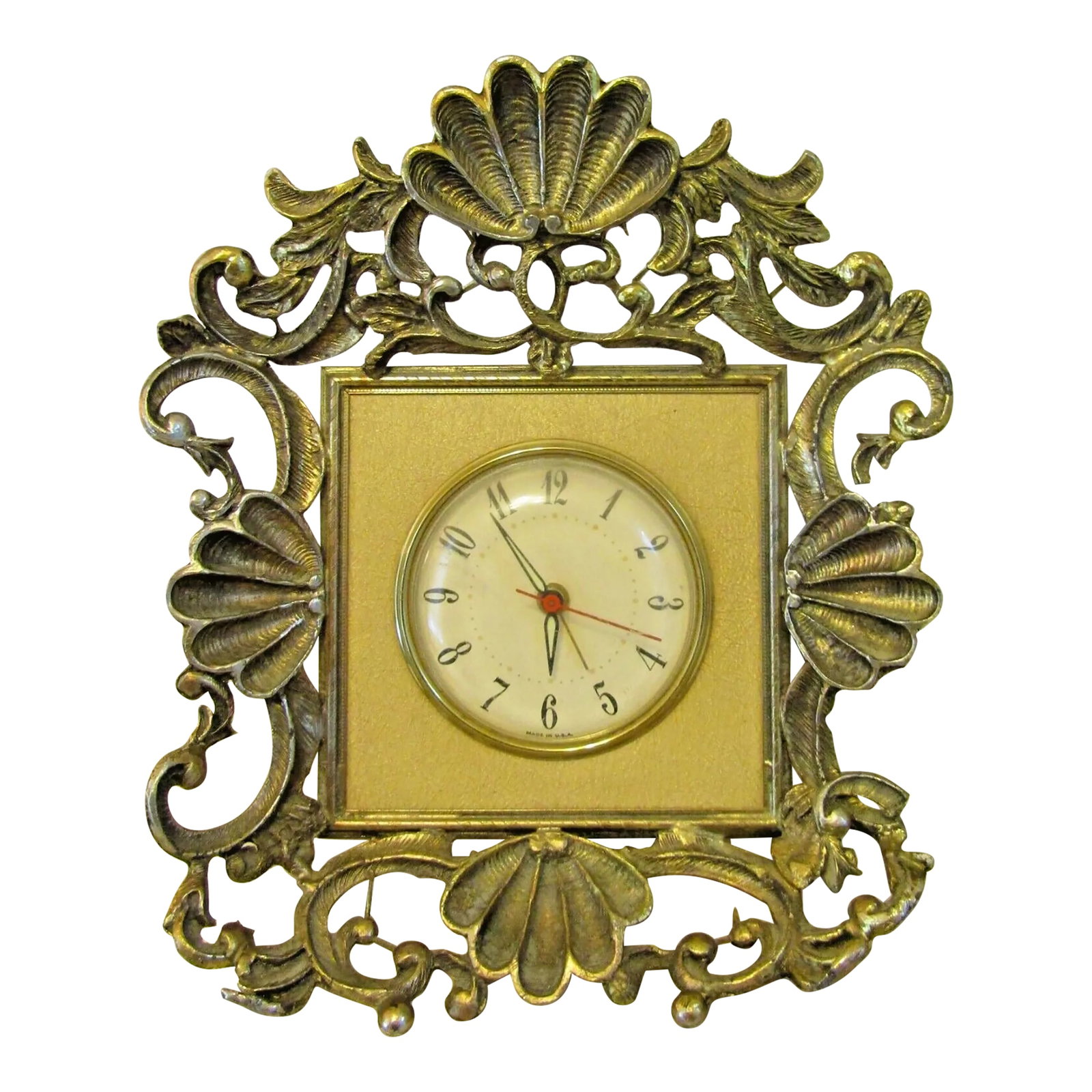 Vintage Mid-Century Modern French Style Ormulu Electric Table Clock: Vintage Mid-Century Modern French Style Ormulu Electric Table Clock Measures 7 1/4" wide, 5 3/4" deep and 9" tall. Time Period Manufactured: 1950-1959 Frame Material: Metal Vintage: Yes Era: Mid 20th
