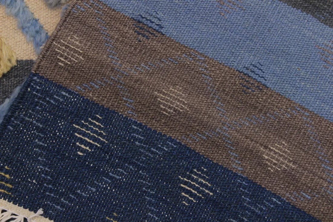 1990s Modern Moroccan High-Low Pile Lt. Blue Wool Rug - 9'3'' * 12'4'' - 7