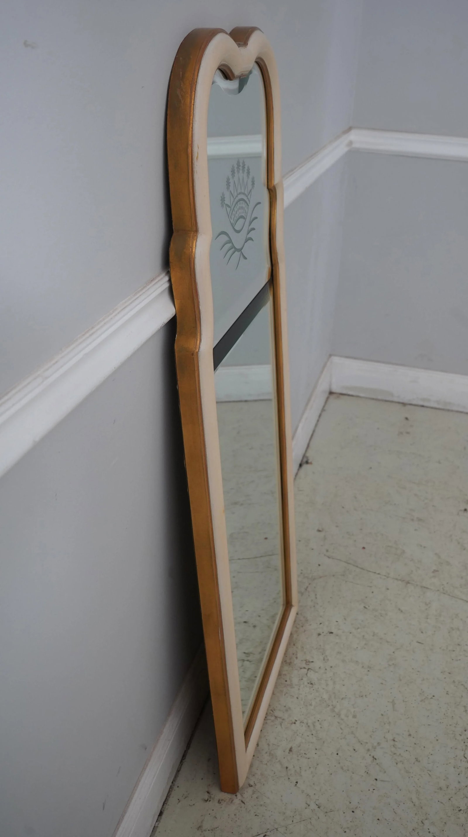 Queen Anne Design Beveled & Etched Glass Off White Mirror - 2
