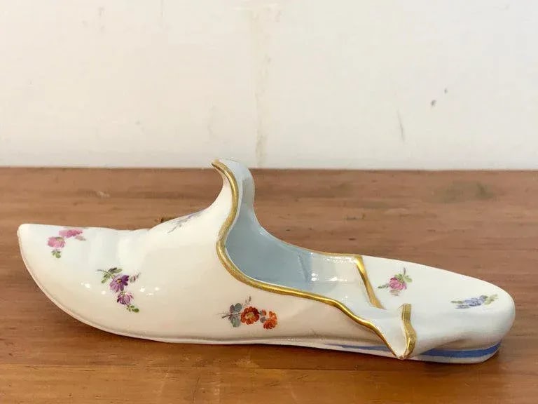 19th Century Meissen Model of a Slipper - 4