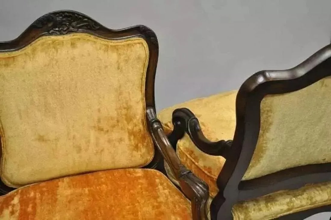 Vintage Hollywood Regency French Provincial Louis XV Style Arm Chairs - a Pair - 9