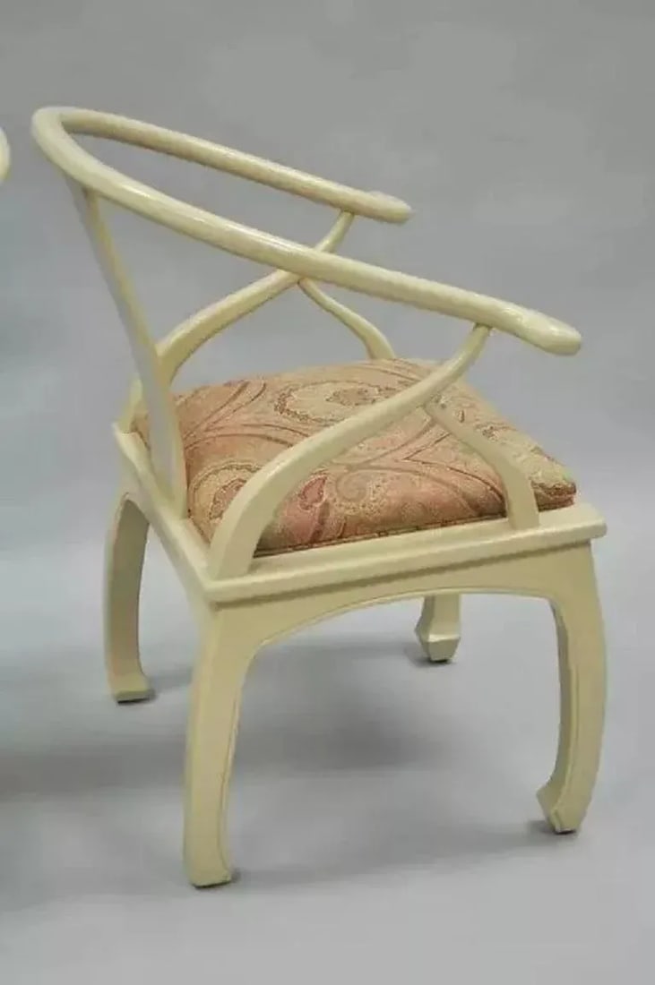 Late 20th Century Vintage Horseshoe Ming Style Cream Lacquered Lounge Chairs - a Pair - 8
