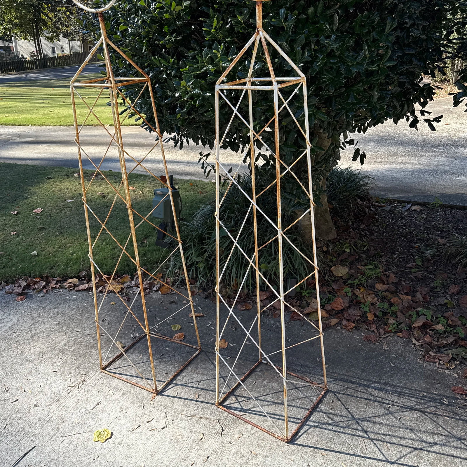 Vintage French Style White Trellis With Spinning Orb and Arrow Garden Statues - a Pair - 6