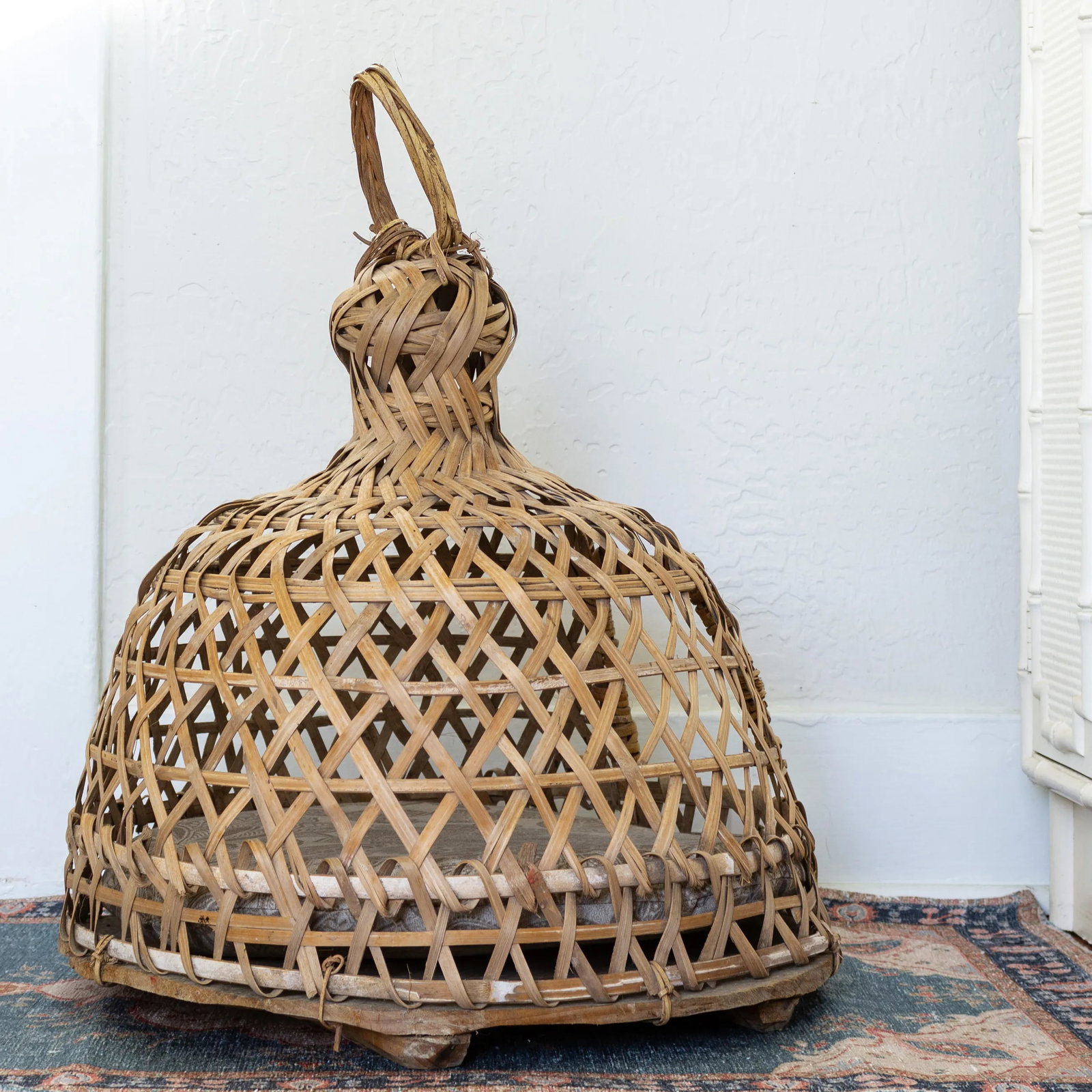 Hand Woven Rattan Pet Bed for Small Dog or Cat - 4