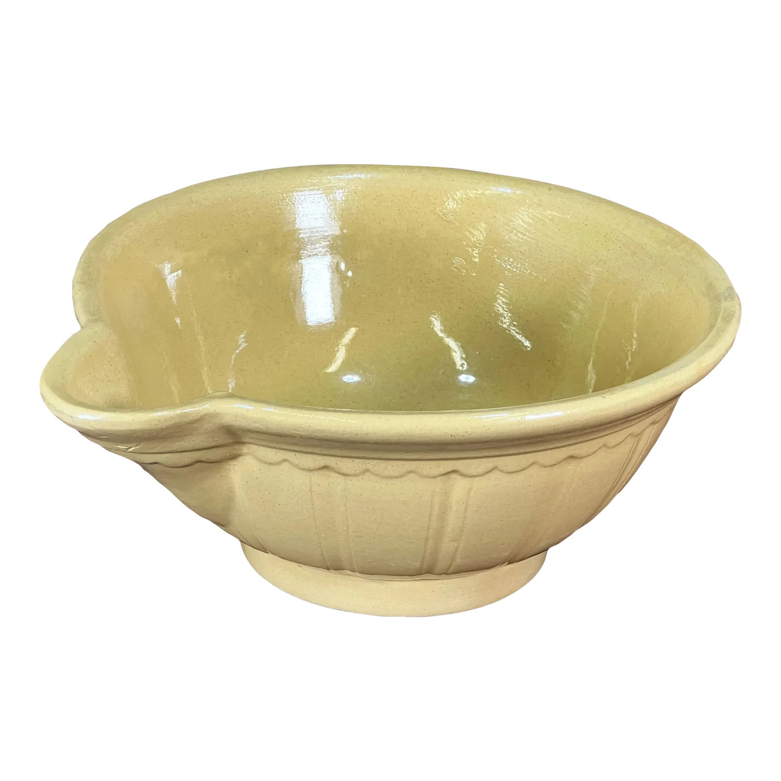 Antique 19th C. Americana Yellowware Mixing / Batter Bowl: Fabulous 19th century American yellowware batter bowl! This a wonderful, large, example and would look great in your kitchen or even for a creative table display. It measures 12 3/4" wide, 11 1/4" in