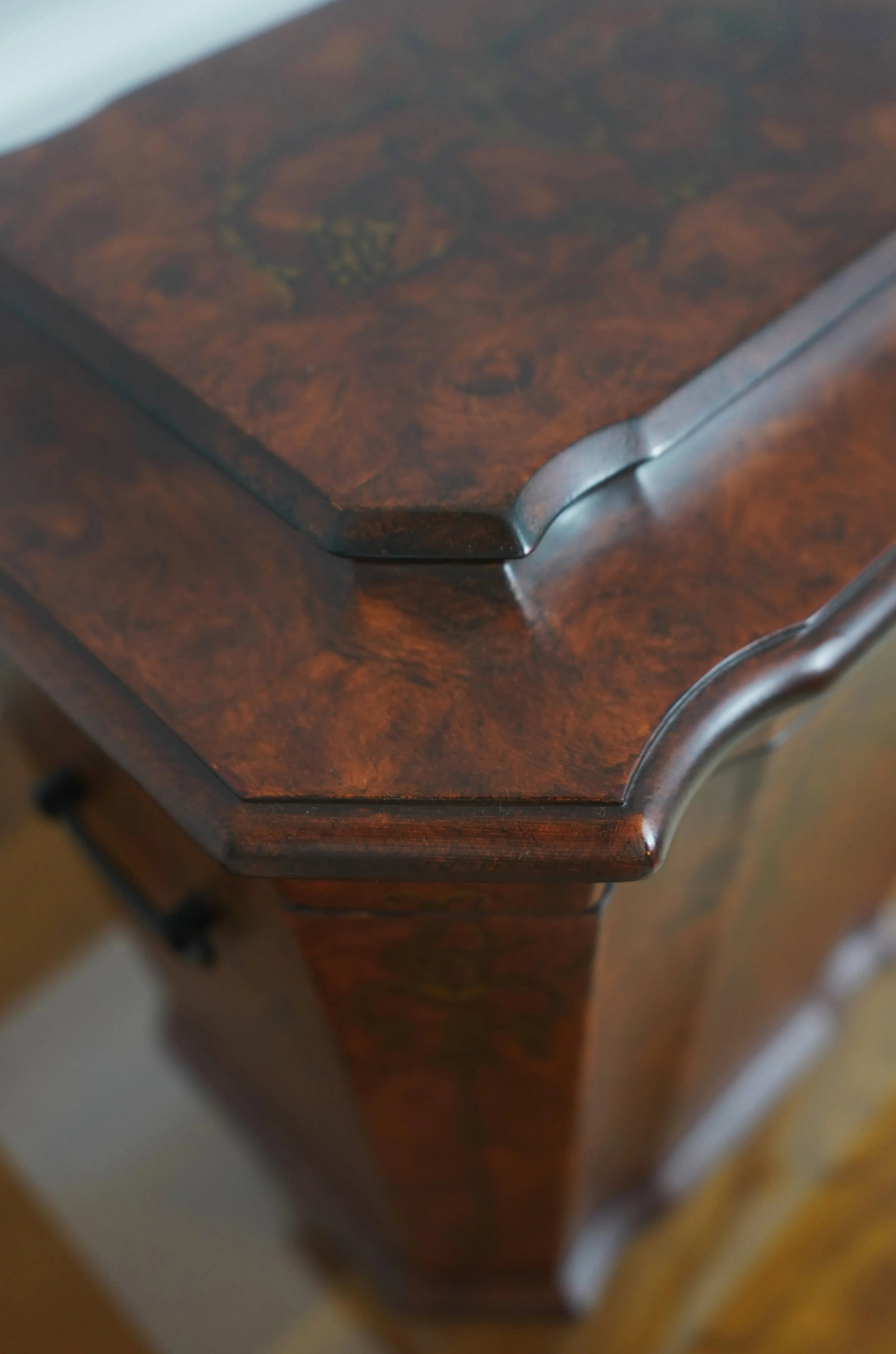 Bombay Co Continental Style Wine Caddy - 9