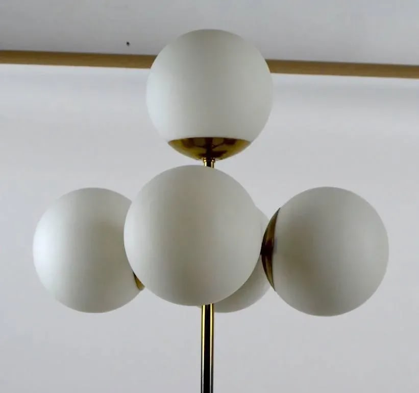 Five Globe Light Sputnik Floor Lamp in Brass and Black - 5