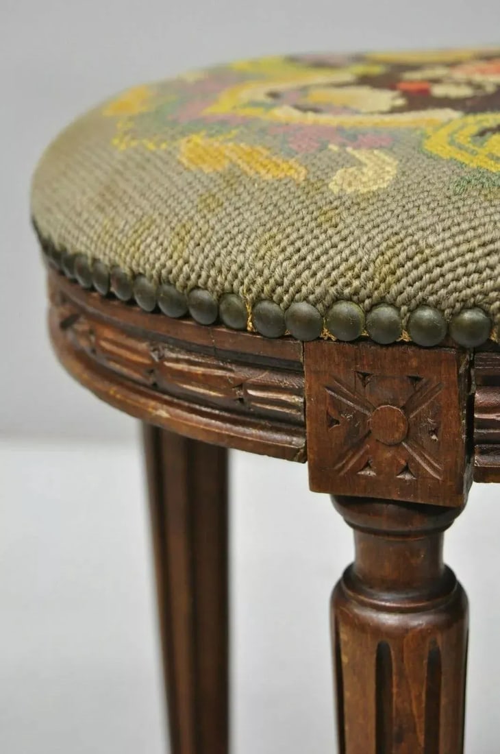 Early 20th Century Antique French Louis XVI Style Carved Walnut & Needlepoint Oval Stools - a Pair - 6