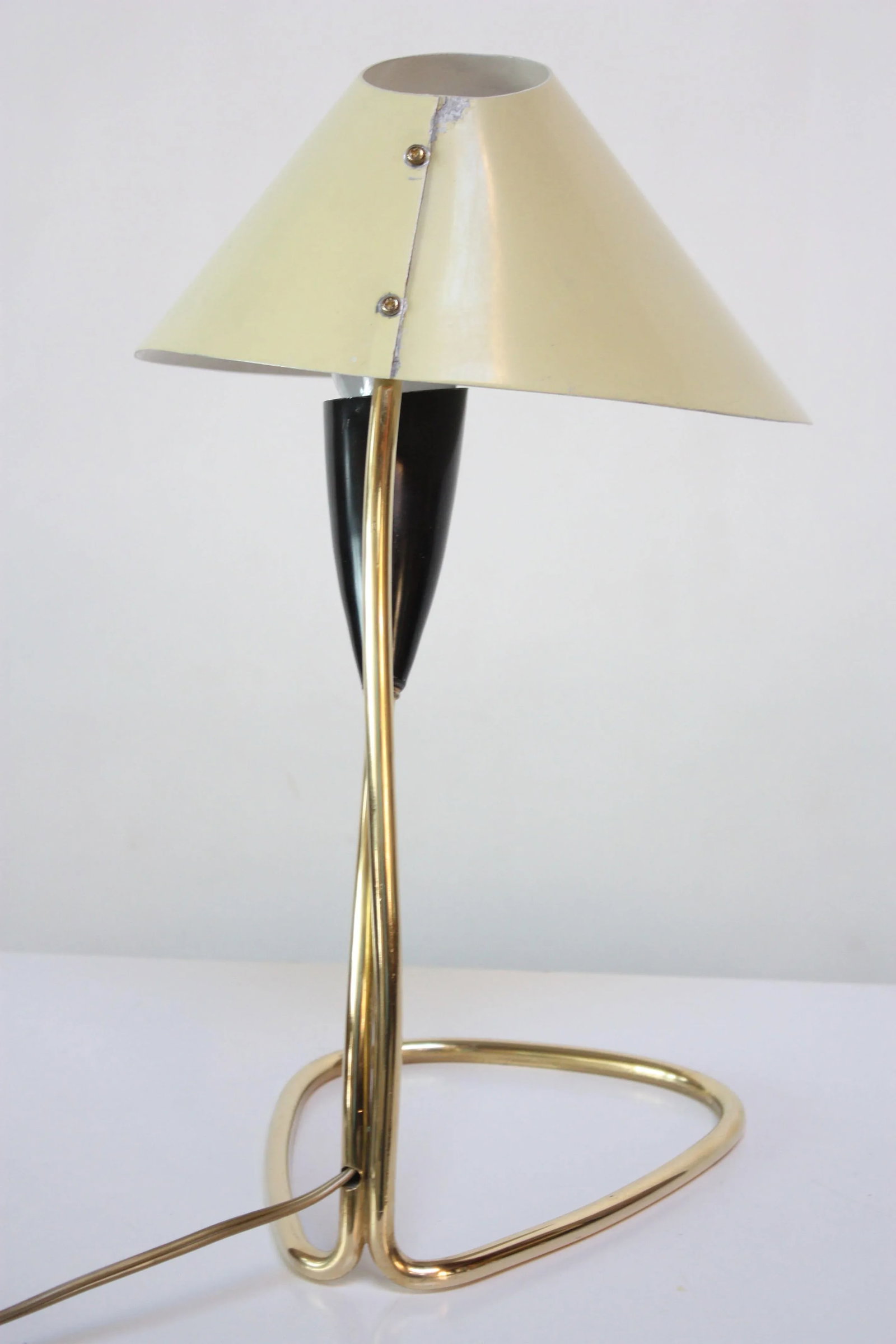1950s Austrian Brass 'Lily' Table Lamp Attributed to j.t. Kalmar - 3