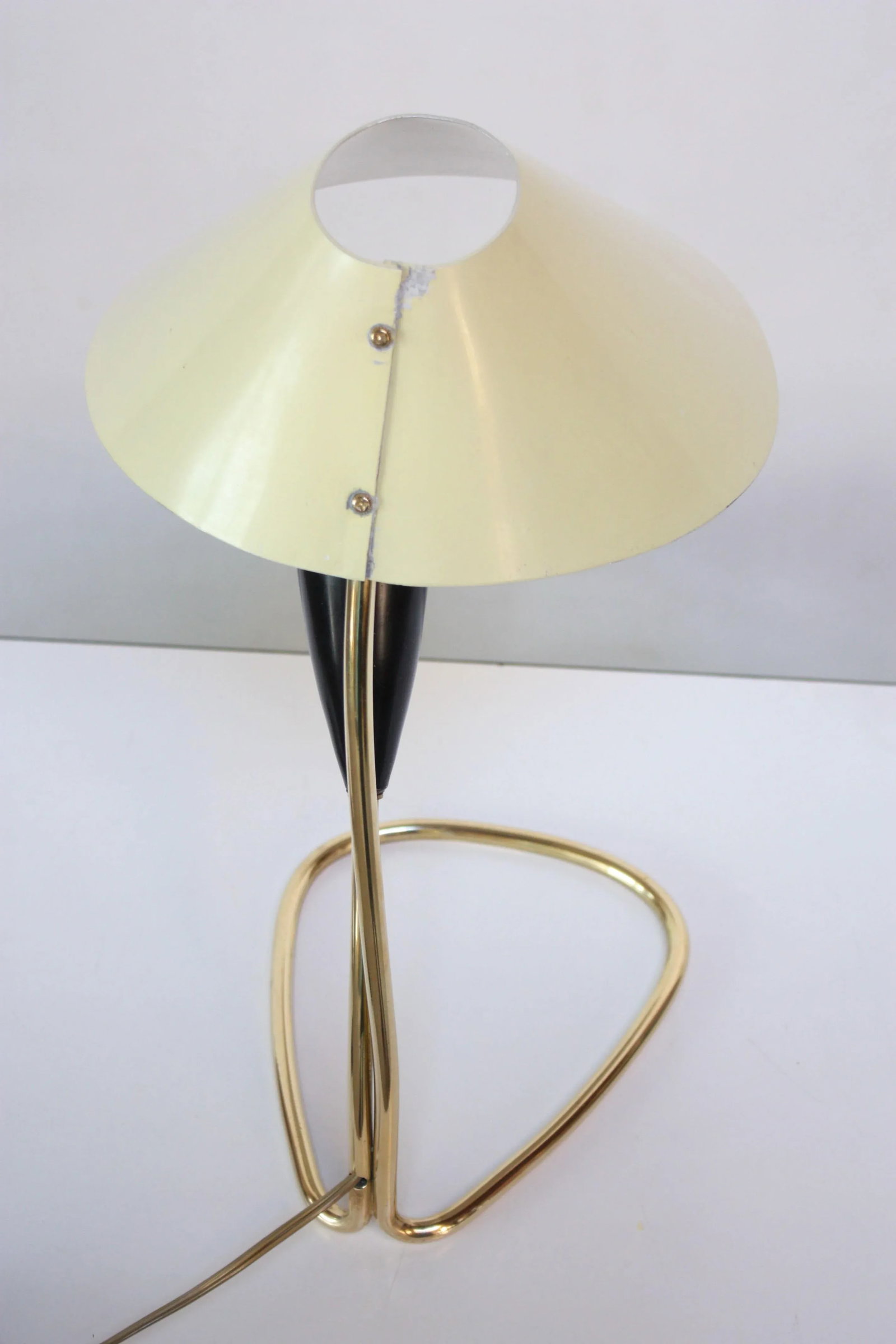 1950s Austrian Brass 'Lily' Table Lamp Attributed to j.t. Kalmar - 4