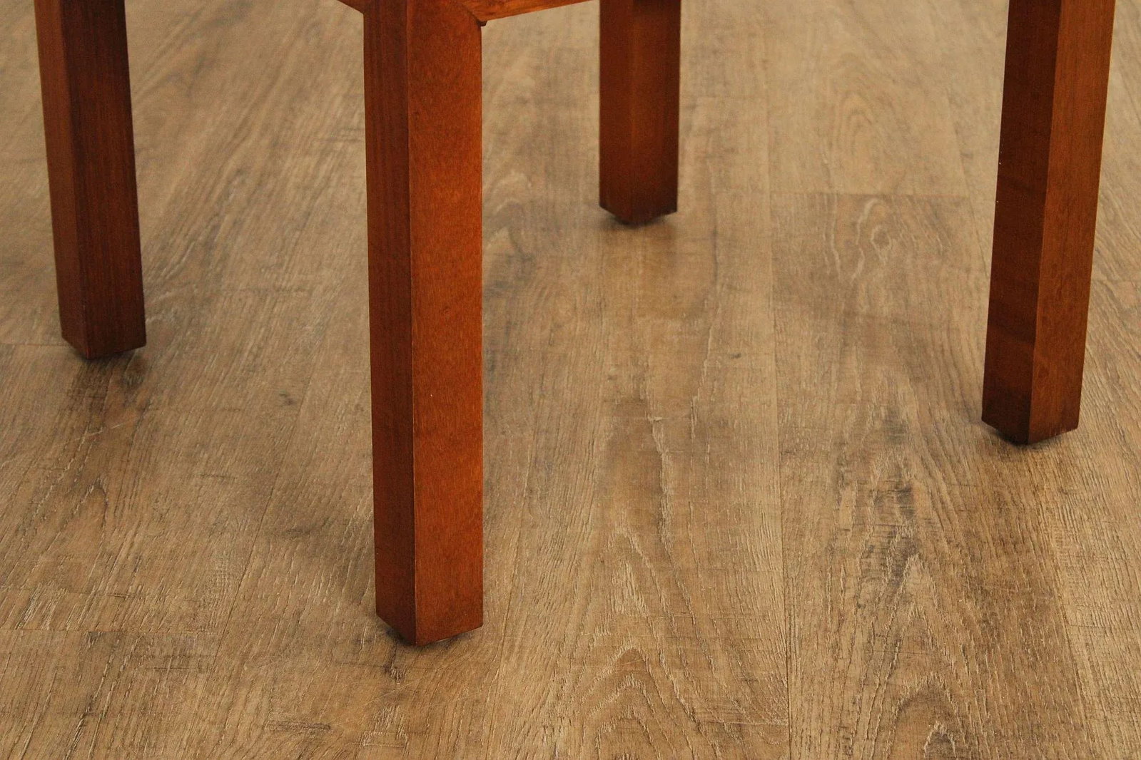 Lane Mid Century Modern Walnut Side Table - 6