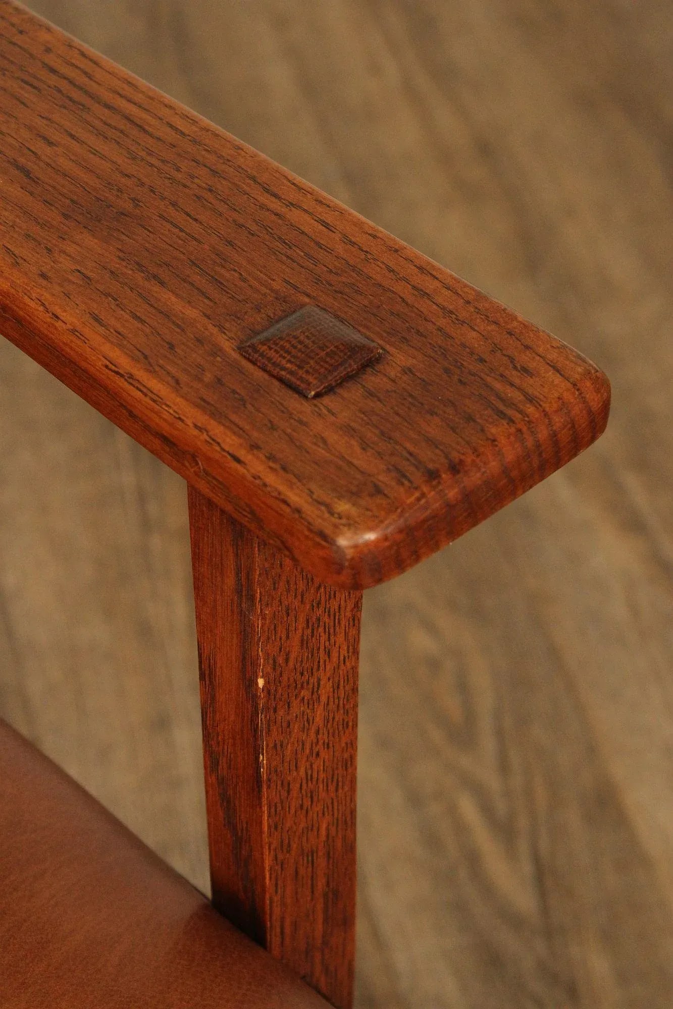 Stickley Mission Collection Oak and Leather Cottage Armchair - 6