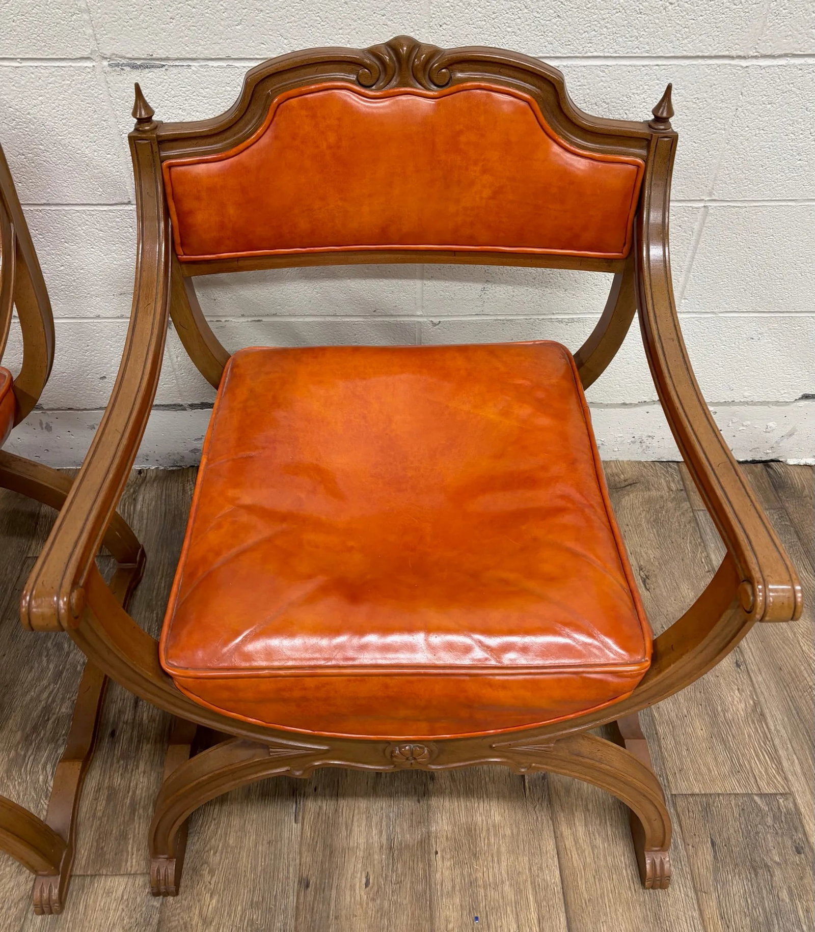Vintage Hibriten Victorian Style Carved Walnut Savonarola Parlor Armchairs - 7
