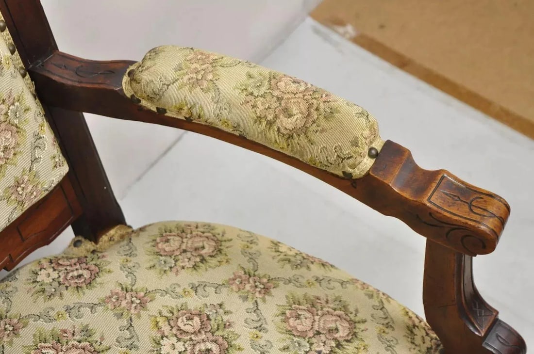 Late 19th Century Antique Eastlake Victorian Carved Walnut Floral Upholstered Parlor Sofa Loveseat - 9