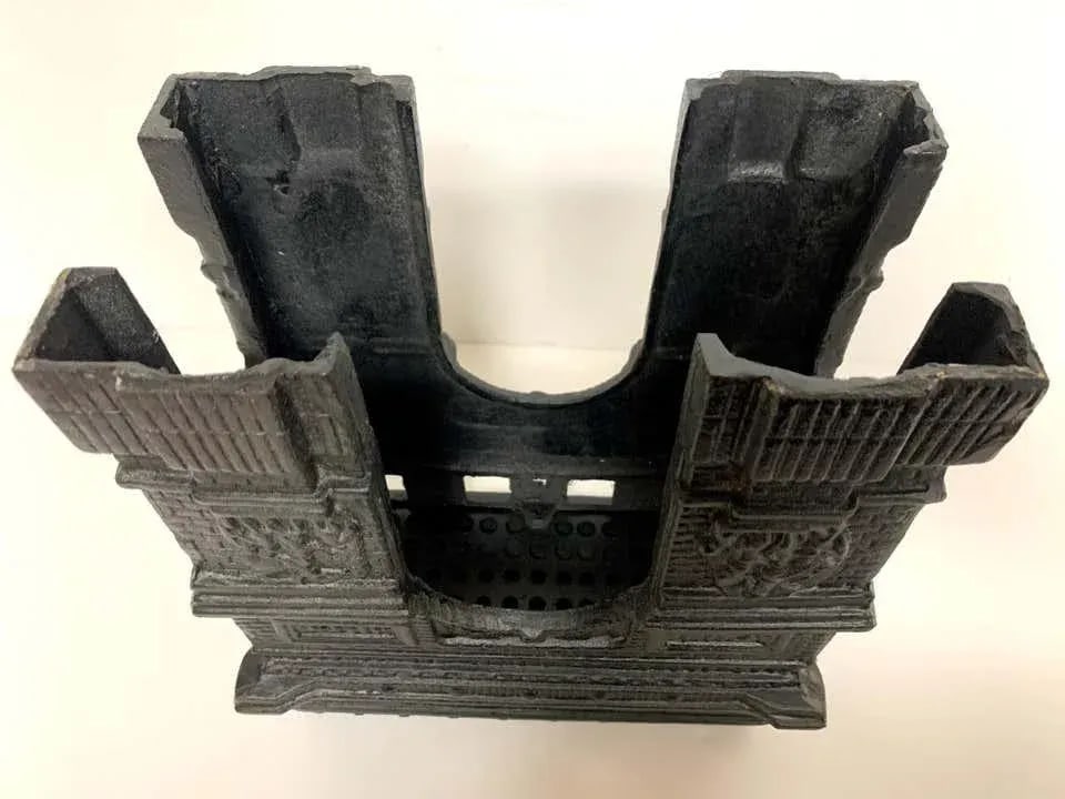 19th Century French Grand Tour Iron Model of the Arc De Triomphe - 8