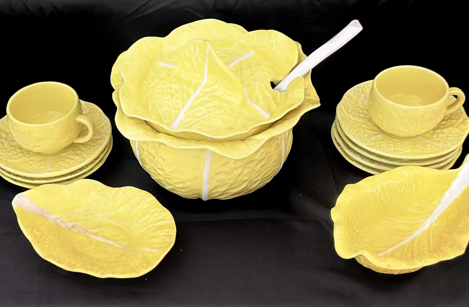 Yellow Portuguese Cabbage Leaf Dinnerware Set of Fifty Four Pieces - 9