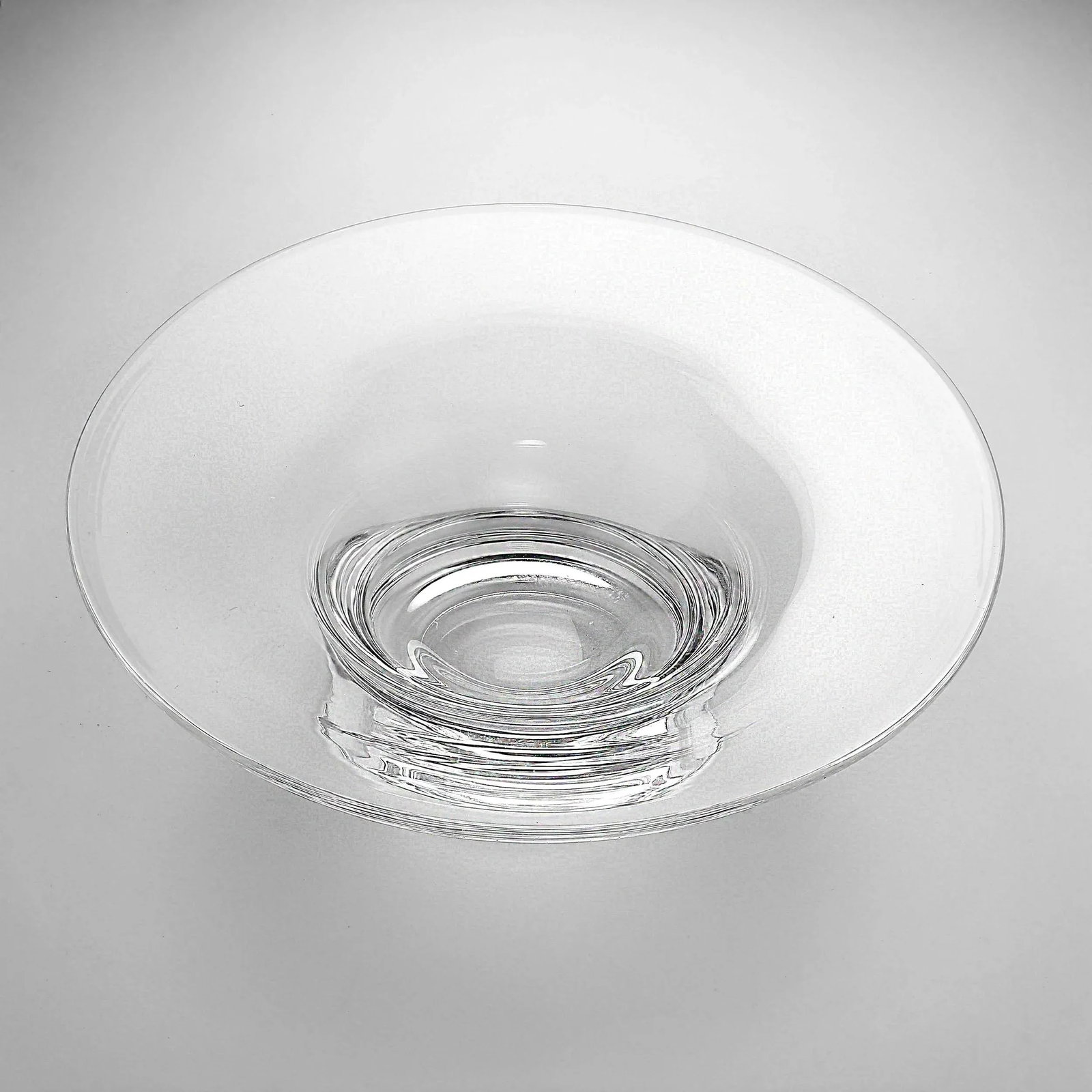 Mid 20th Century Steuben Glass 'Flare' Bowl - 5