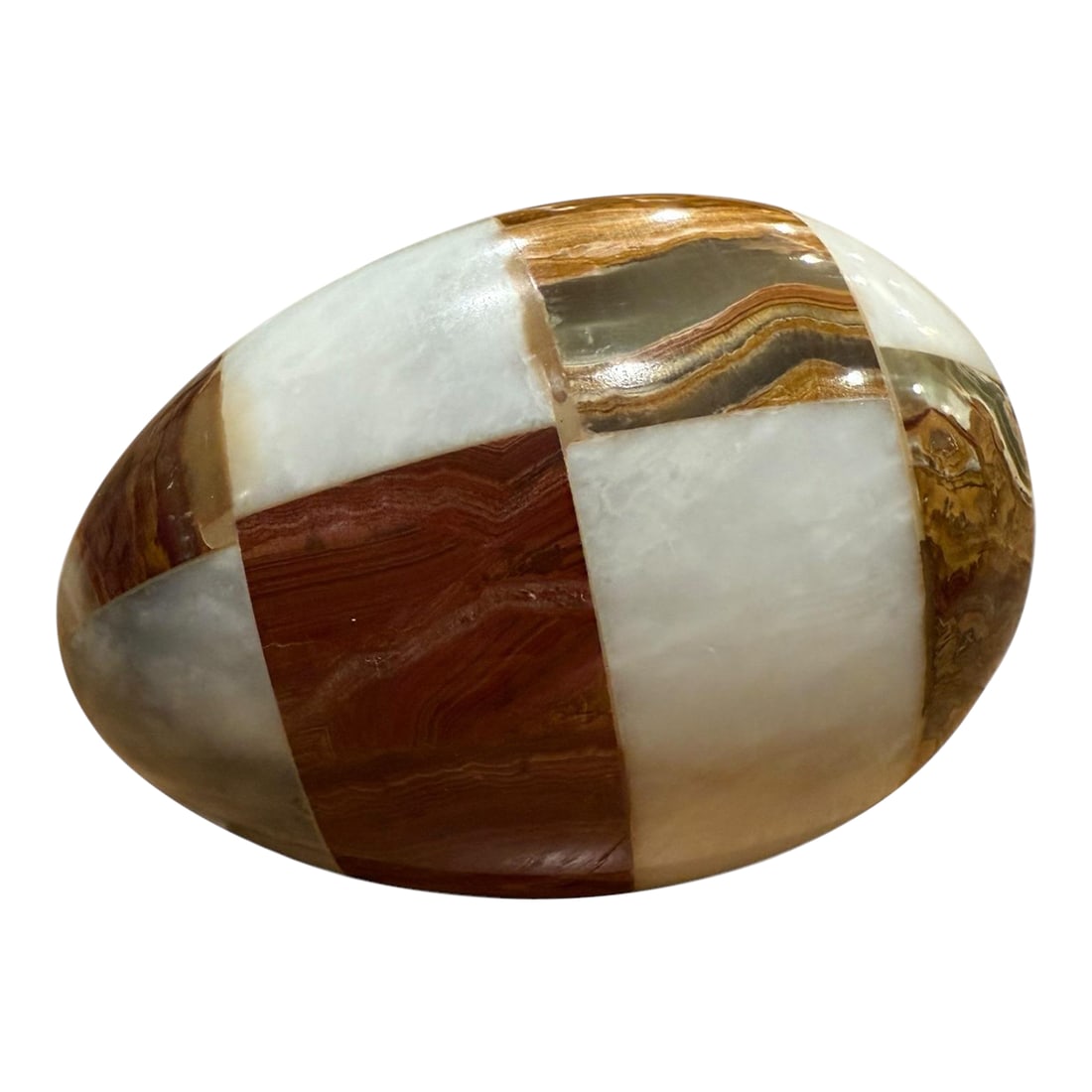 Large Vintage Onyx Tessellated Stone Egg: Tessellated large banded onyx and alabaster egg. Easter gift, paperweight, bookend. Has a flat bottom to stand upright or on can lay its side. Weighs 4.6 lbs. Upright: 5.5" high x 4" round.