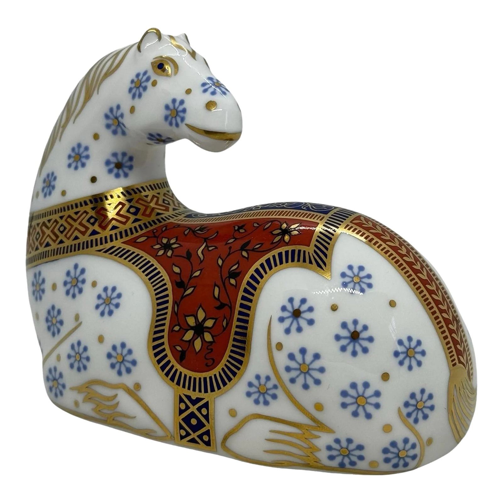 1990 Royal Crown Derby Bone China Imari Horse Paperweight With 22-Carat Gold: This beautiful Royal Crown Derby Imari Horse paperweight is in Excellent preloved condition with no major imperfections including chips, cracks or repairs. The paperweight is made of fine bone china
