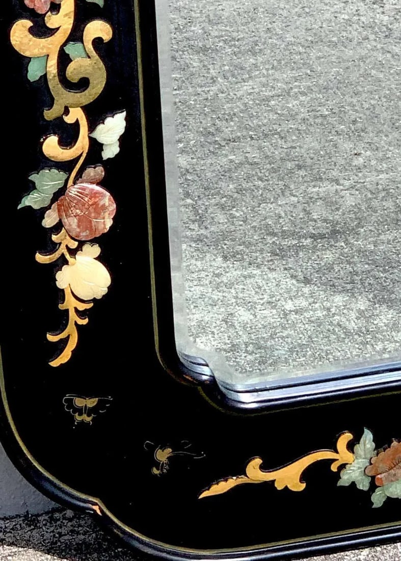 Mid 20th Century Chinese Export Lacquer and Hardstone Mirror - 6