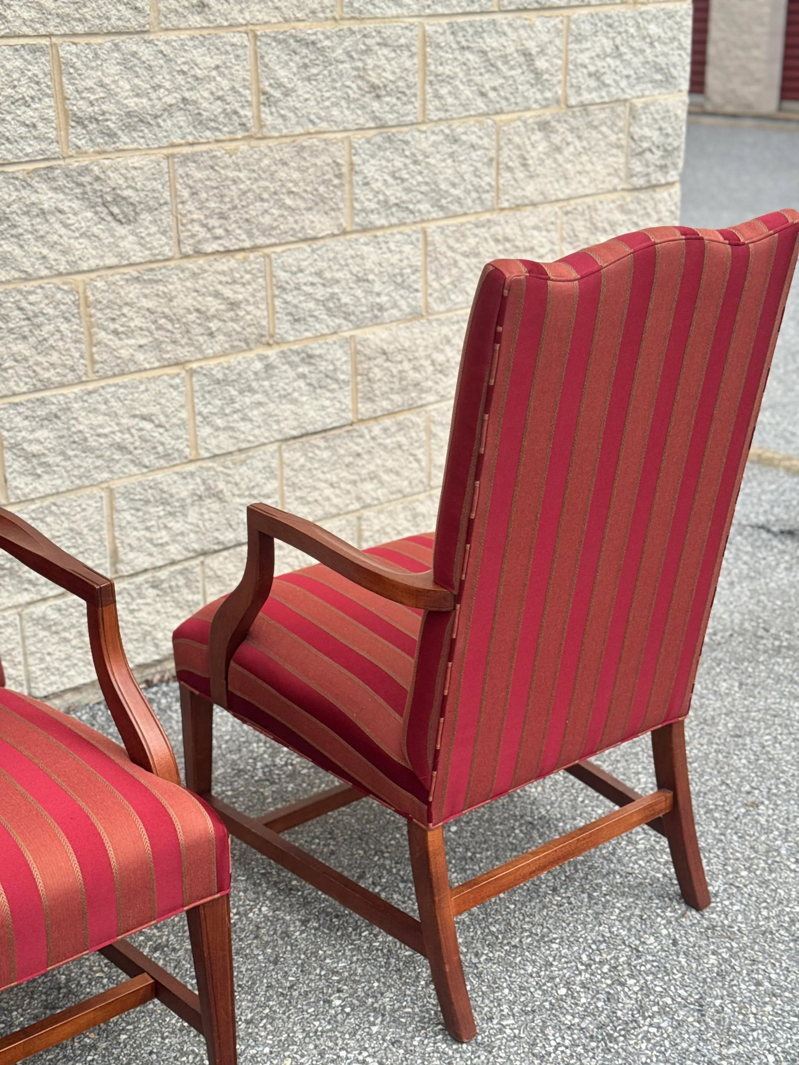 Late 20th Century Pair of Ethan Allen Mahogany Armchairs With Striped Upholstery - 6