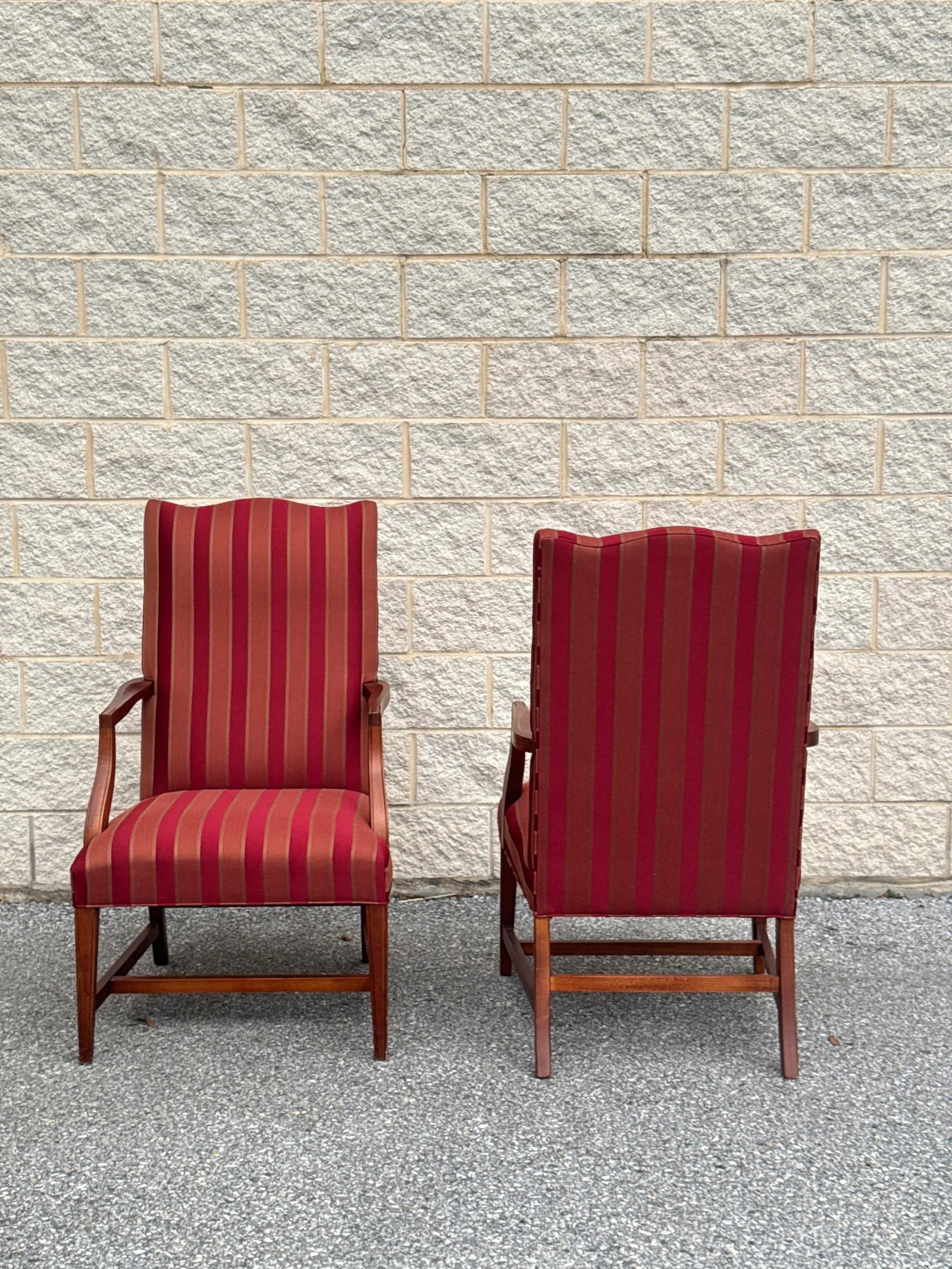 Late 20th Century Pair of Ethan Allen Mahogany Armchairs With Striped Upholstery - 7