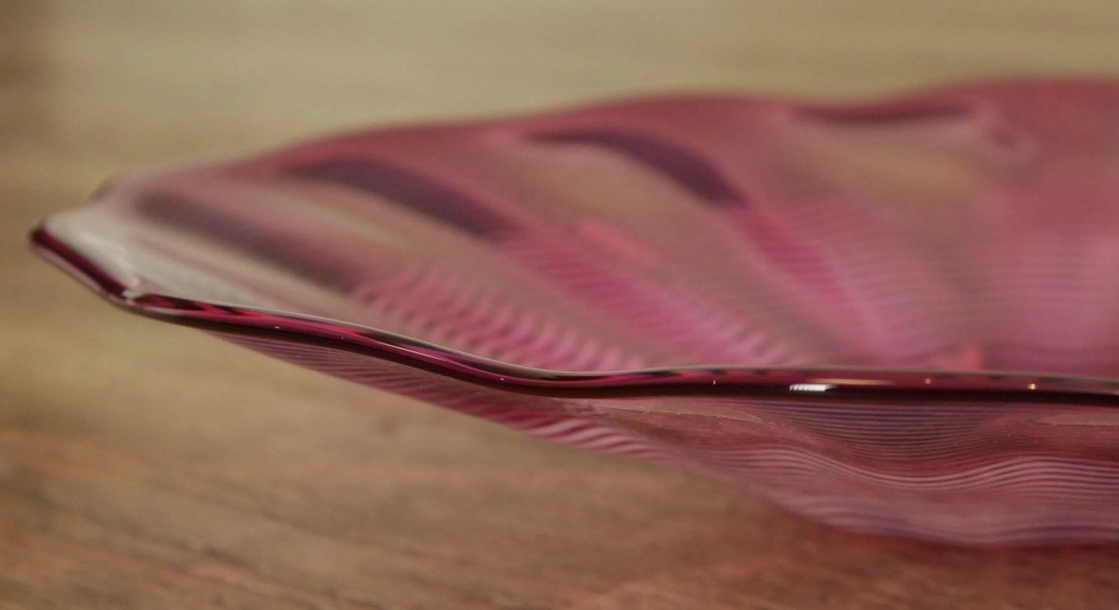 Chatham Glass Co. Hand Blown Cranberry Art Glass Plate 1980 - 10