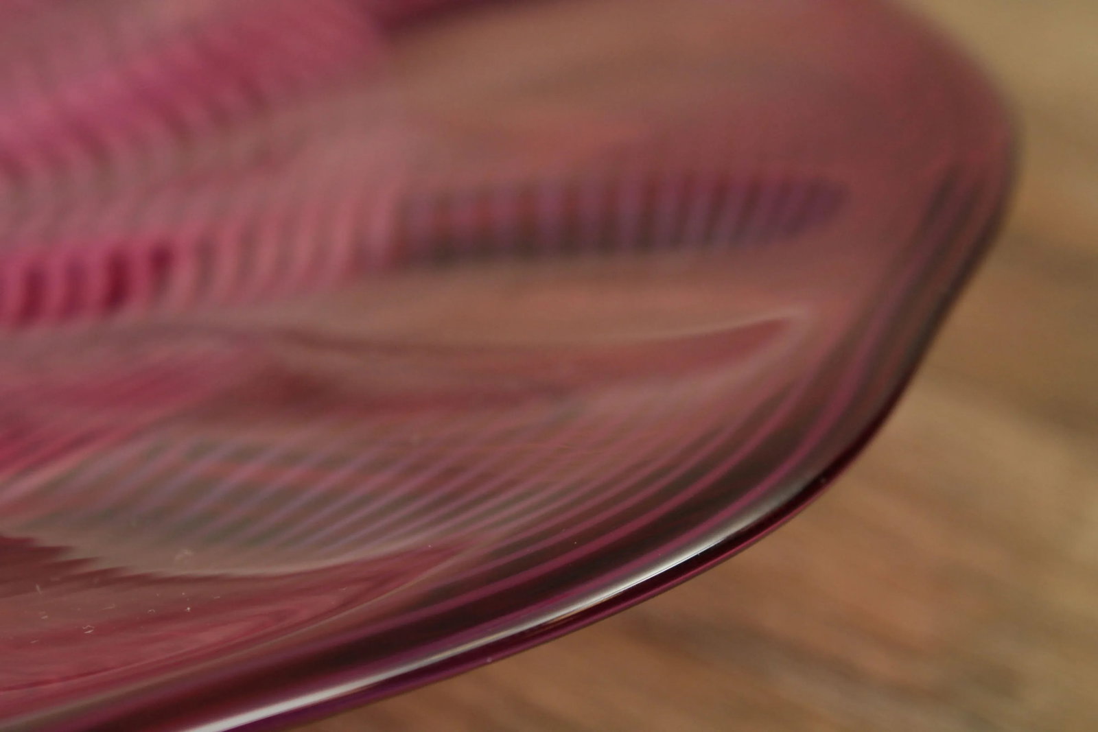 Chatham Glass Co. Hand Blown Cranberry Art Glass Plate 1980 - 8