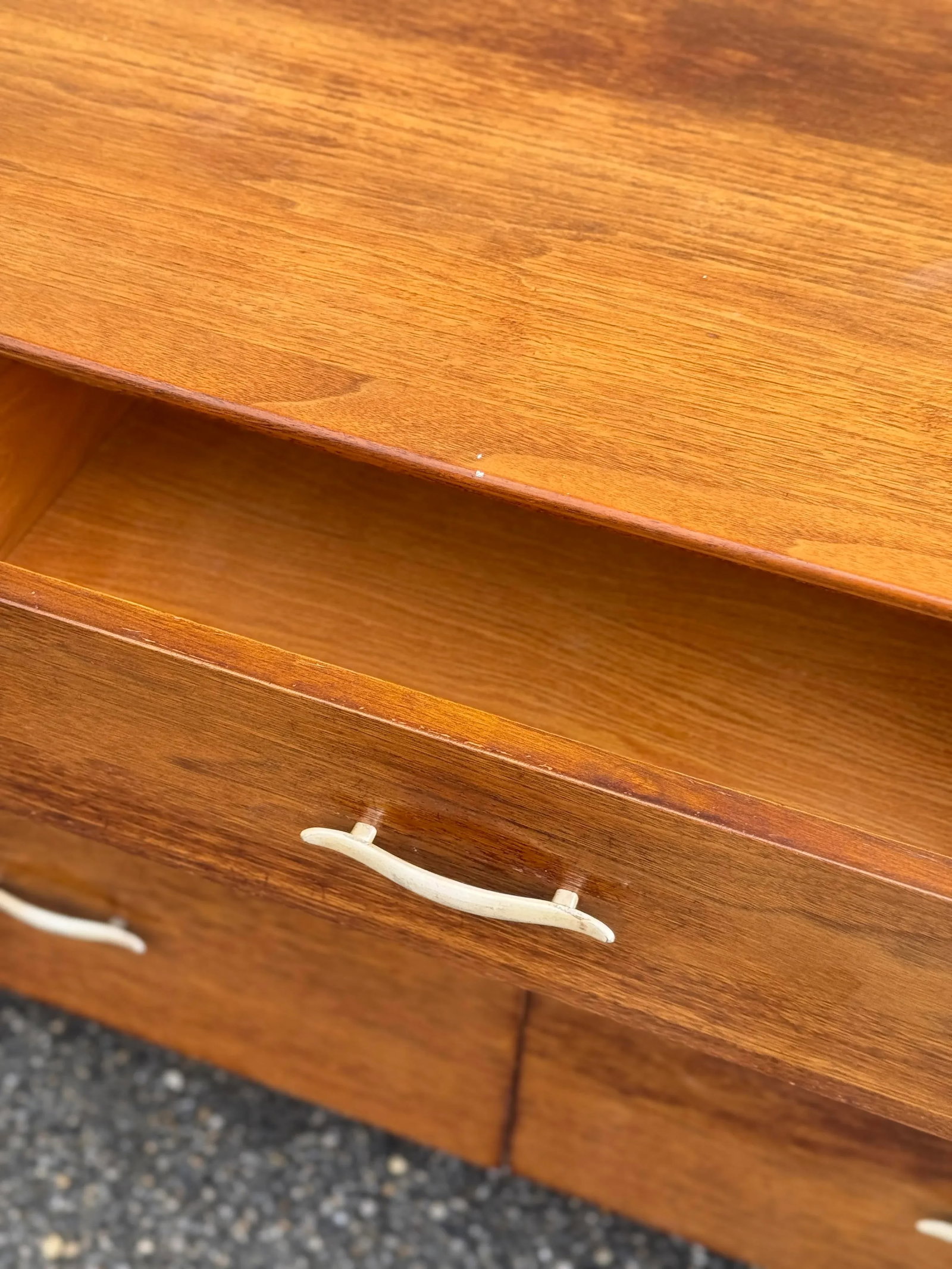 1960s Mid-Century Modern Small Walnut Dresser by Drexel - 11