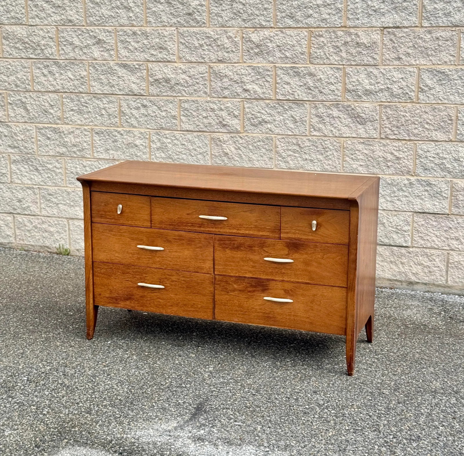 1960s Mid-Century Modern Small Walnut Dresser by Drexel - 2