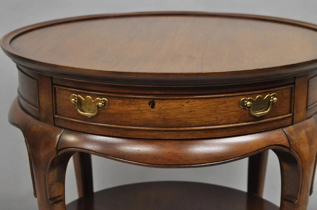 Vintage English Queen Anne Style Round Walnut Wood Lamp Side Table by Hekman - 3