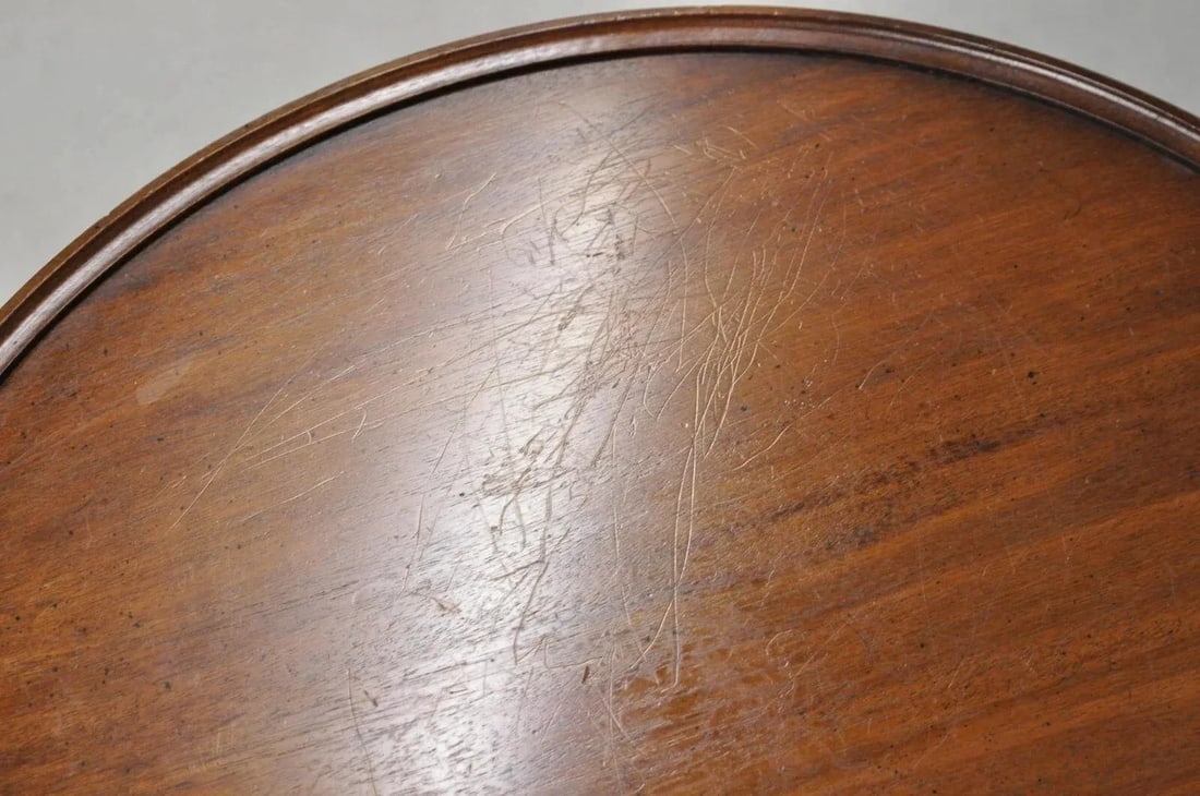 Vintage English Queen Anne Style Round Walnut Wood Lamp Side Table by Hekman - 7