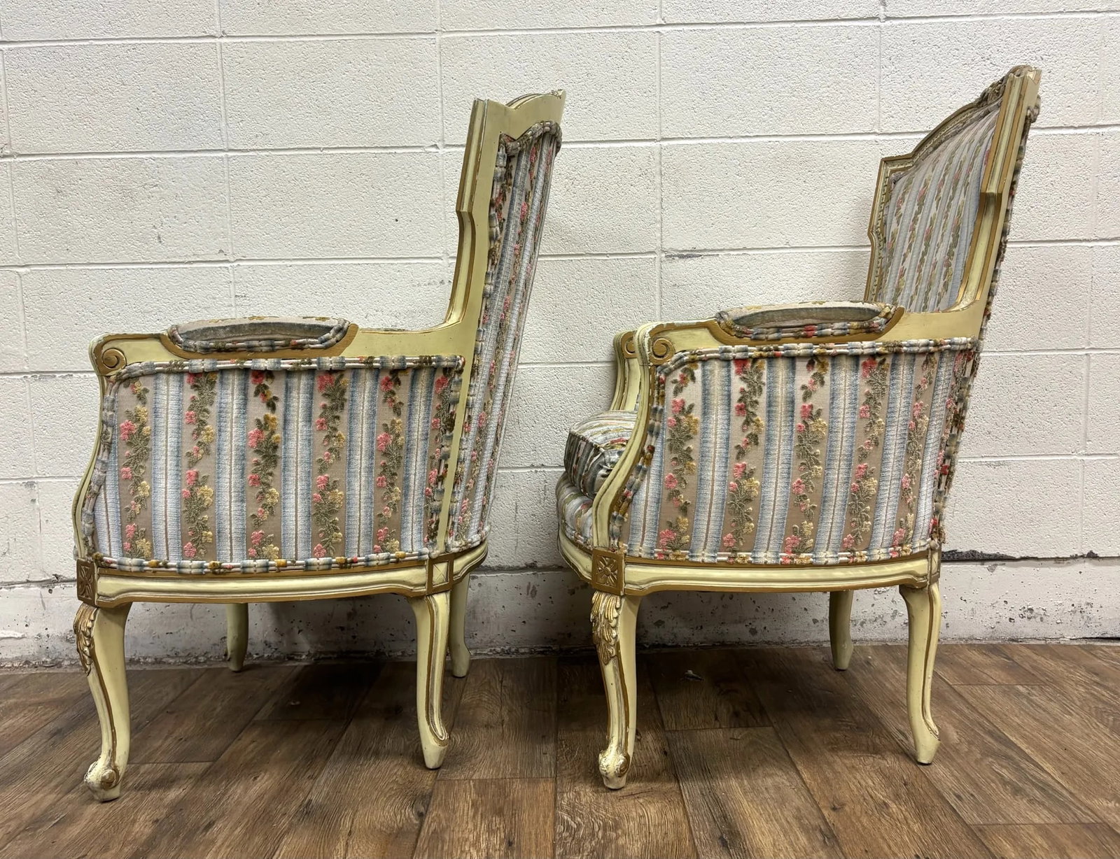 Vintage Prince Howard Furniture French Provincial Louis XV Style Bergere Chairs - 18