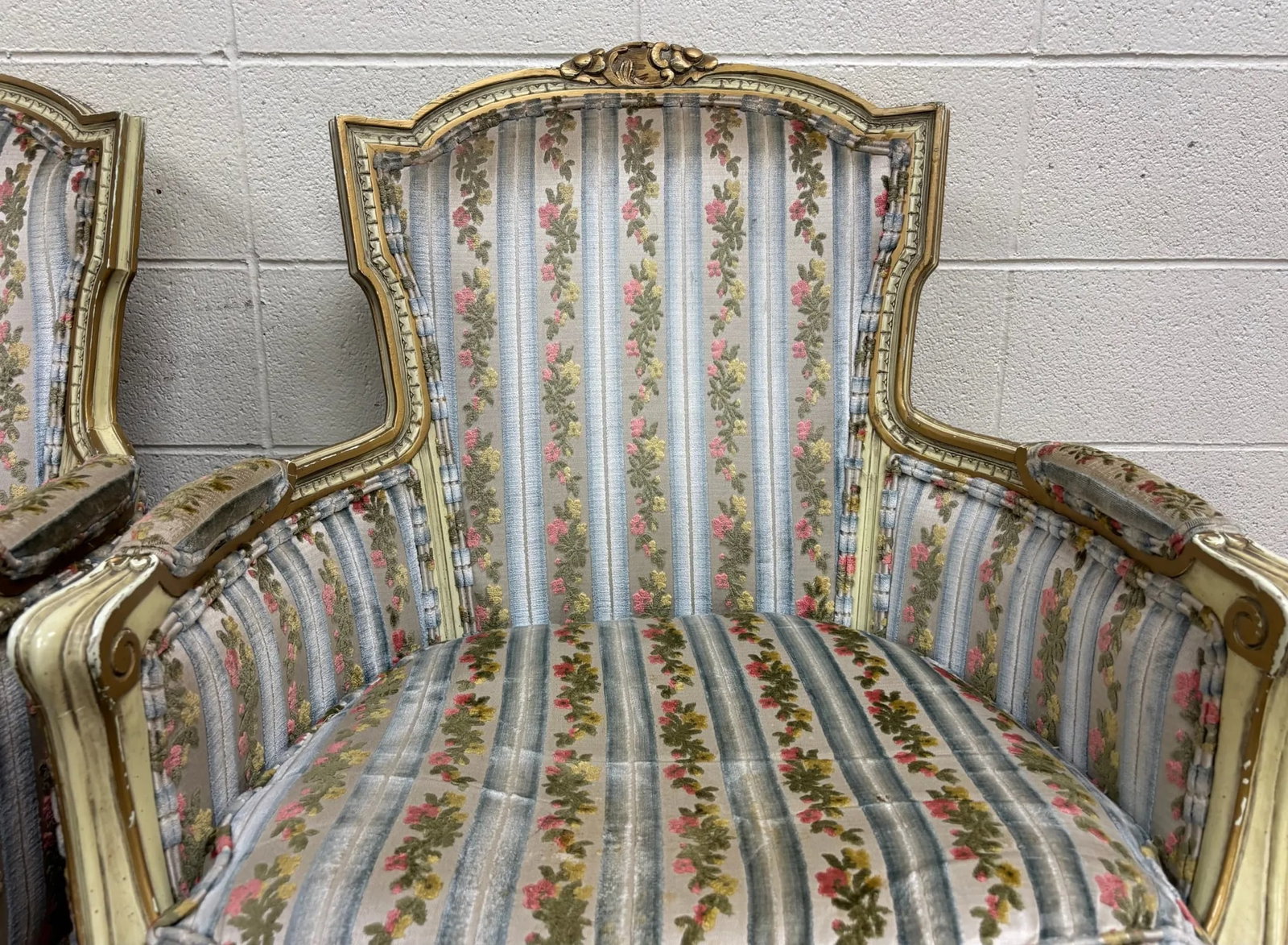 Vintage Prince Howard Furniture French Provincial Louis XV Style Bergere Chairs - 3