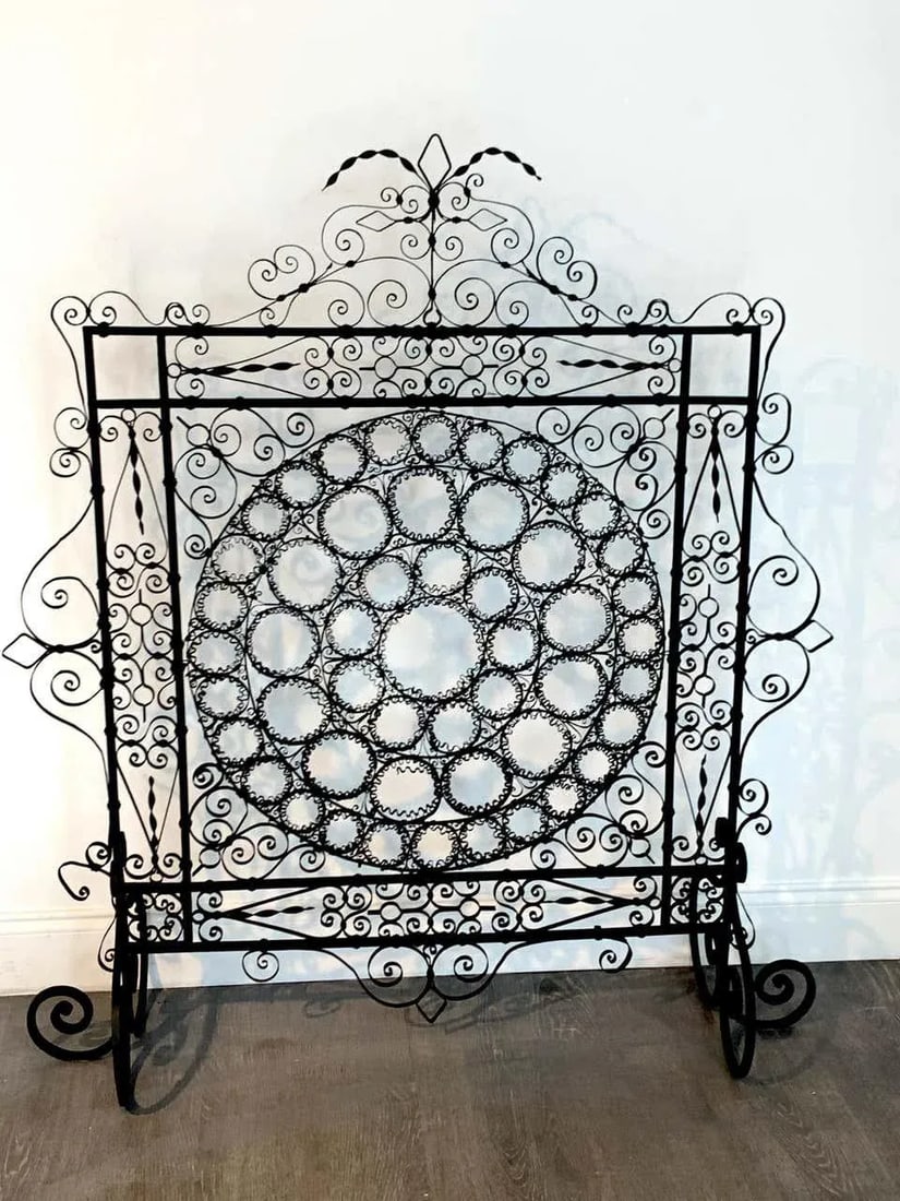19th Century High Victorian Wrought Iron Wire Work Medallion Fires Screen - 2